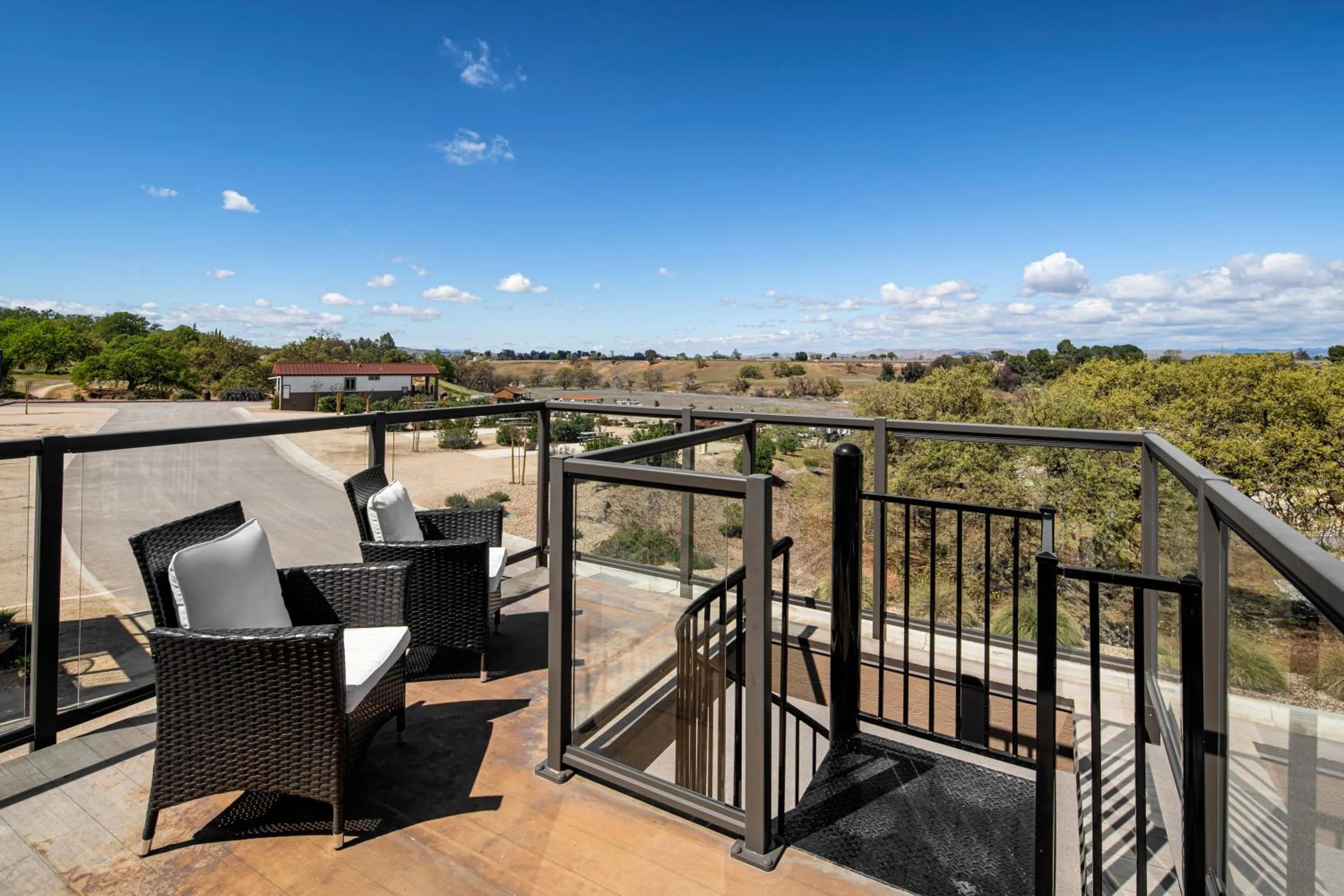 Sun Outdoors Paso Robles