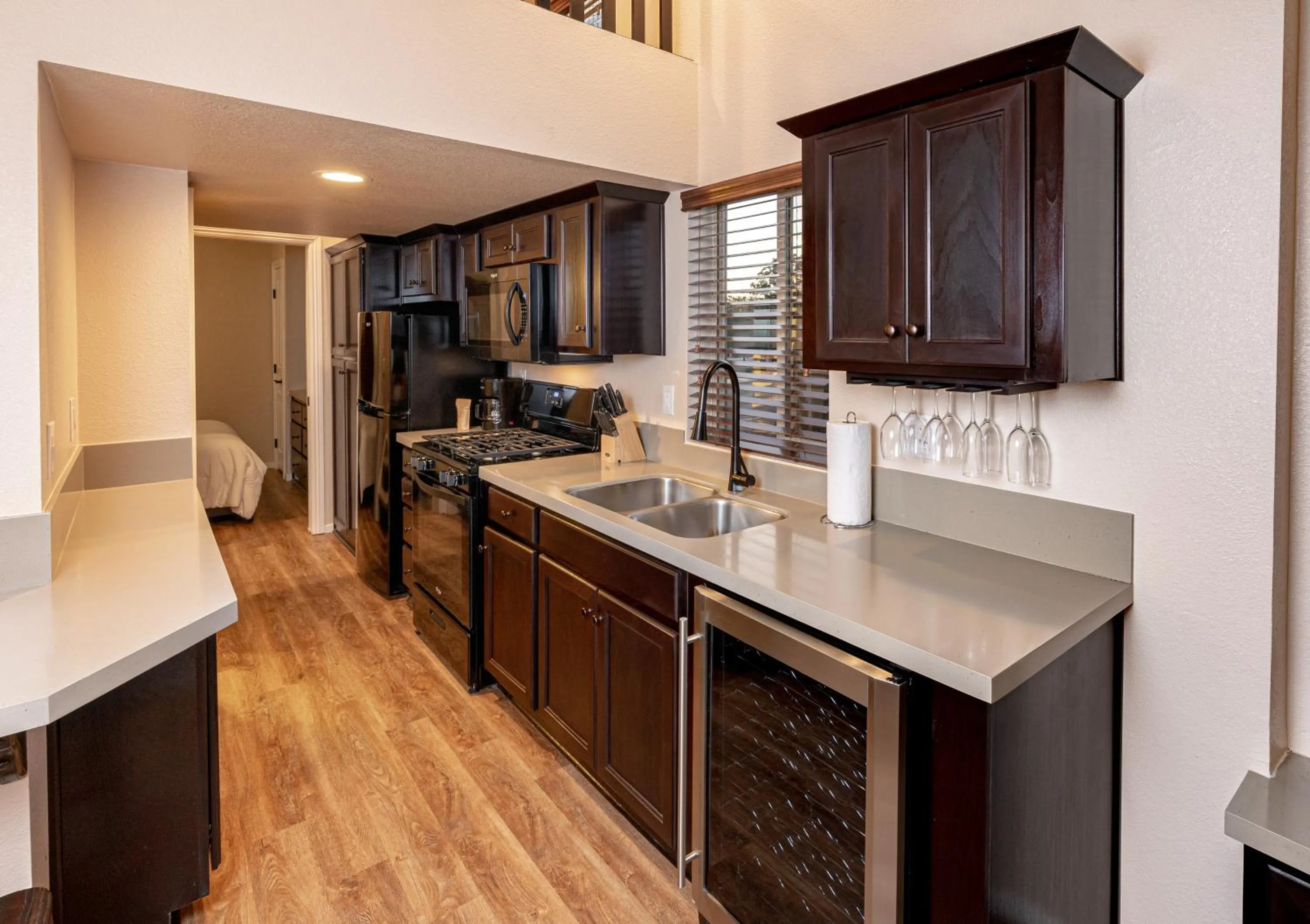 Kitchen or kitchenette in Sun Outdoors Paso Robles