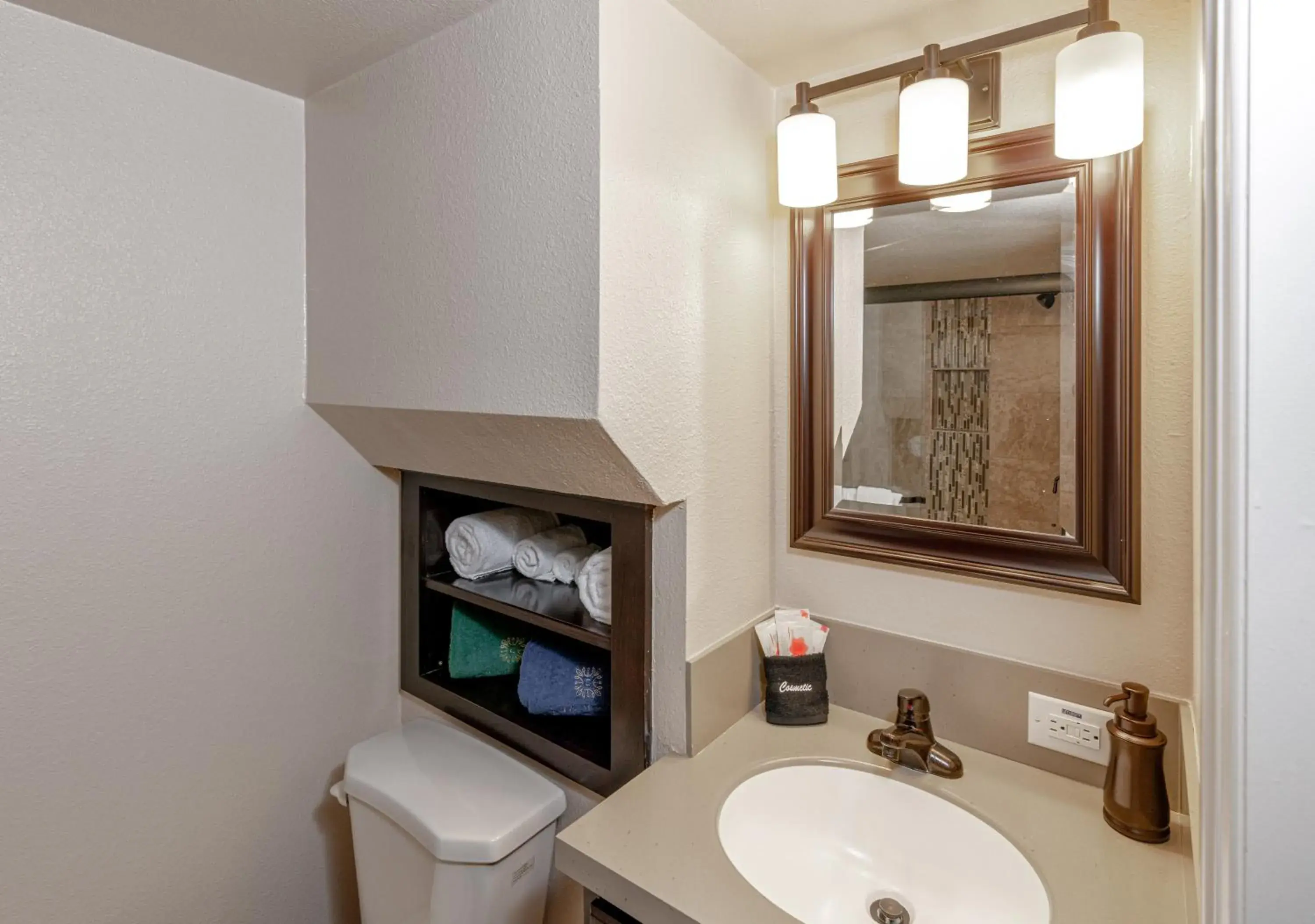 Tuscany 1 Bedroom with Deck in Sun Outdoors Paso Robles Tuscany 1 Bedroom with Deck in Sun Outdoors Paso Robles