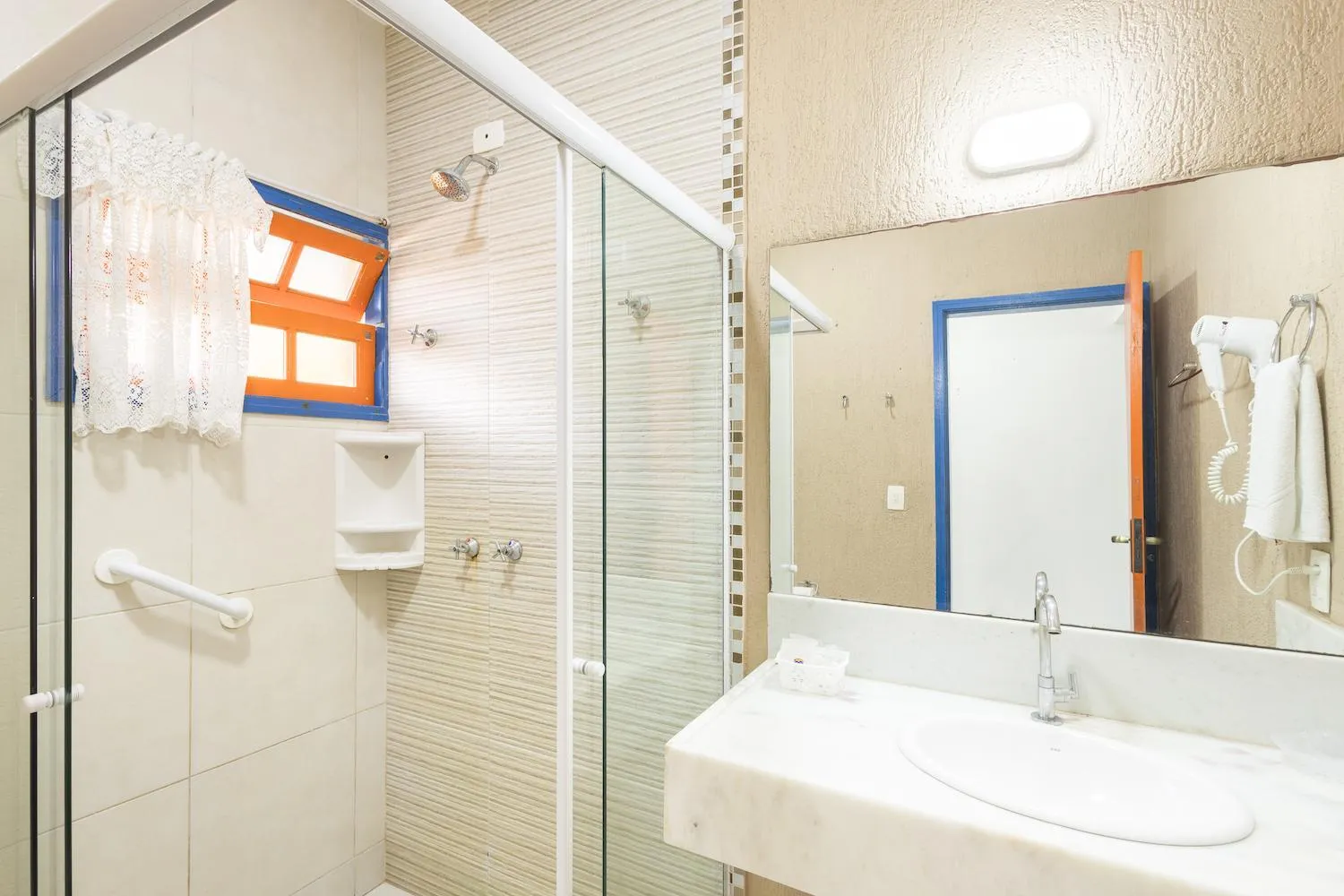 Bathroom in Kaliman Pousada