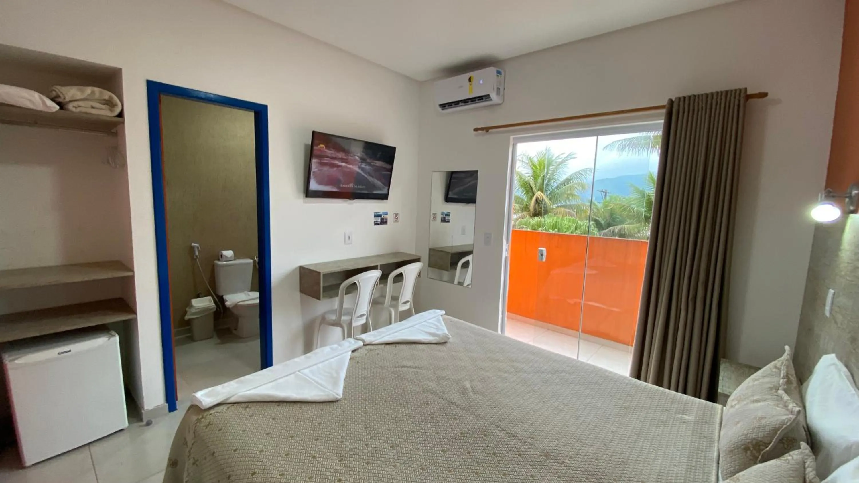 Photo of the whole room, Bed in Kaliman Pousada