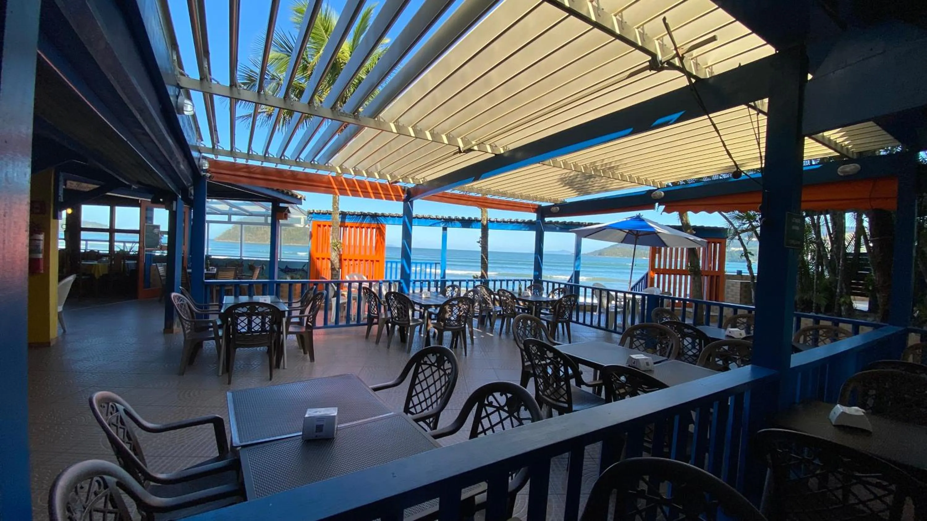 Restaurant/places to eat in Kaliman Pousada