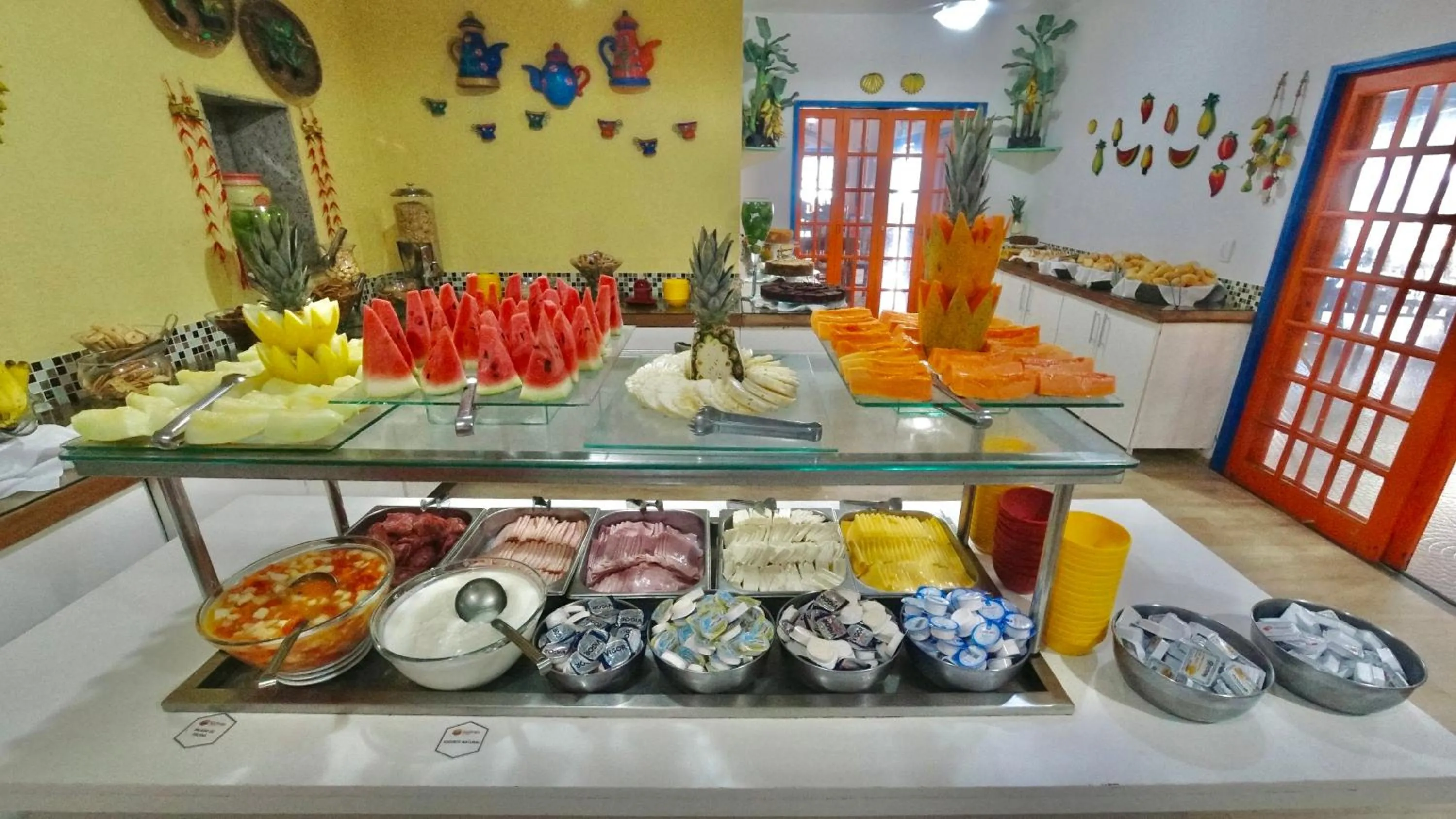 Food and drinks in Kaliman Pousada