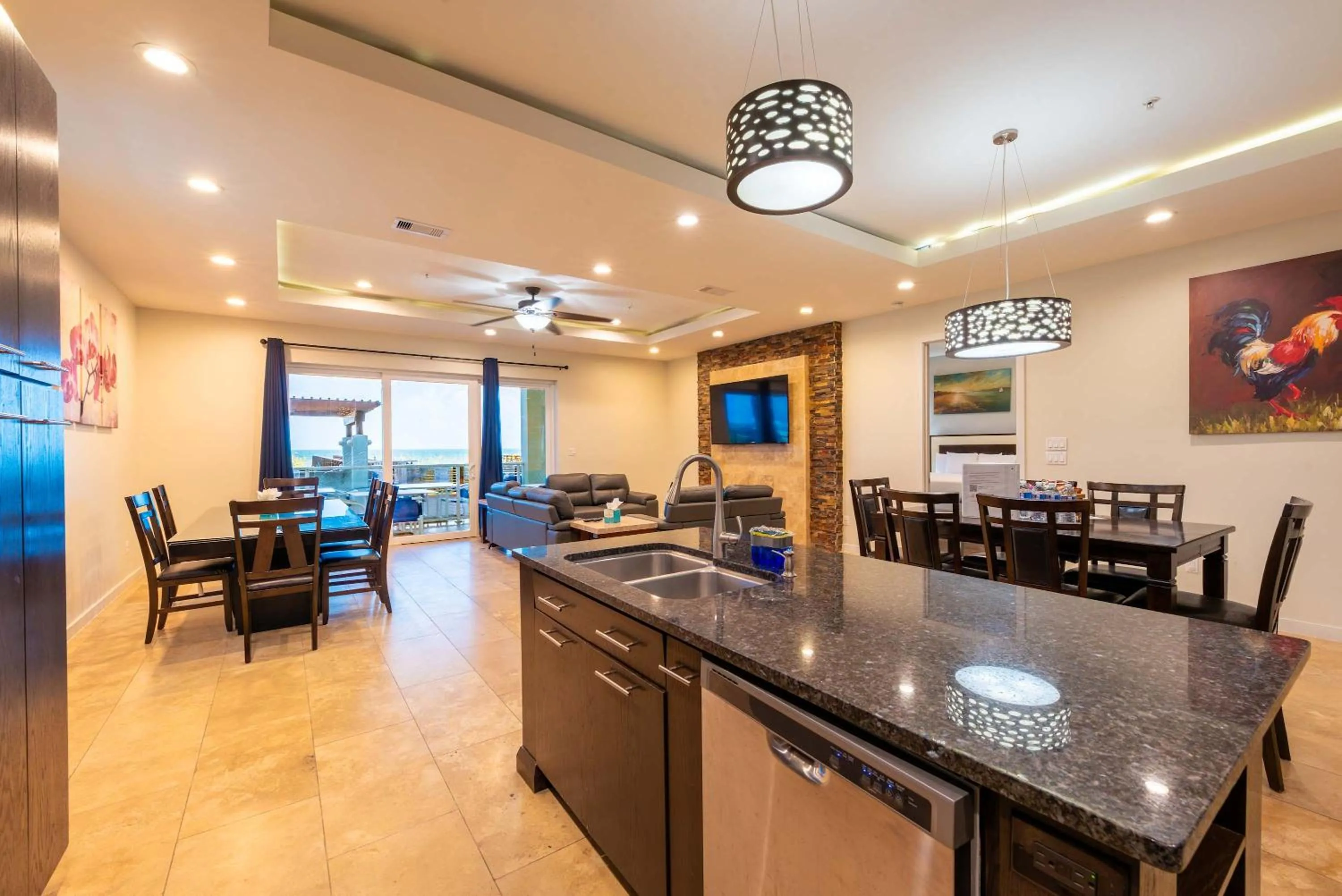 Beachfront 3 Bedroom Condo