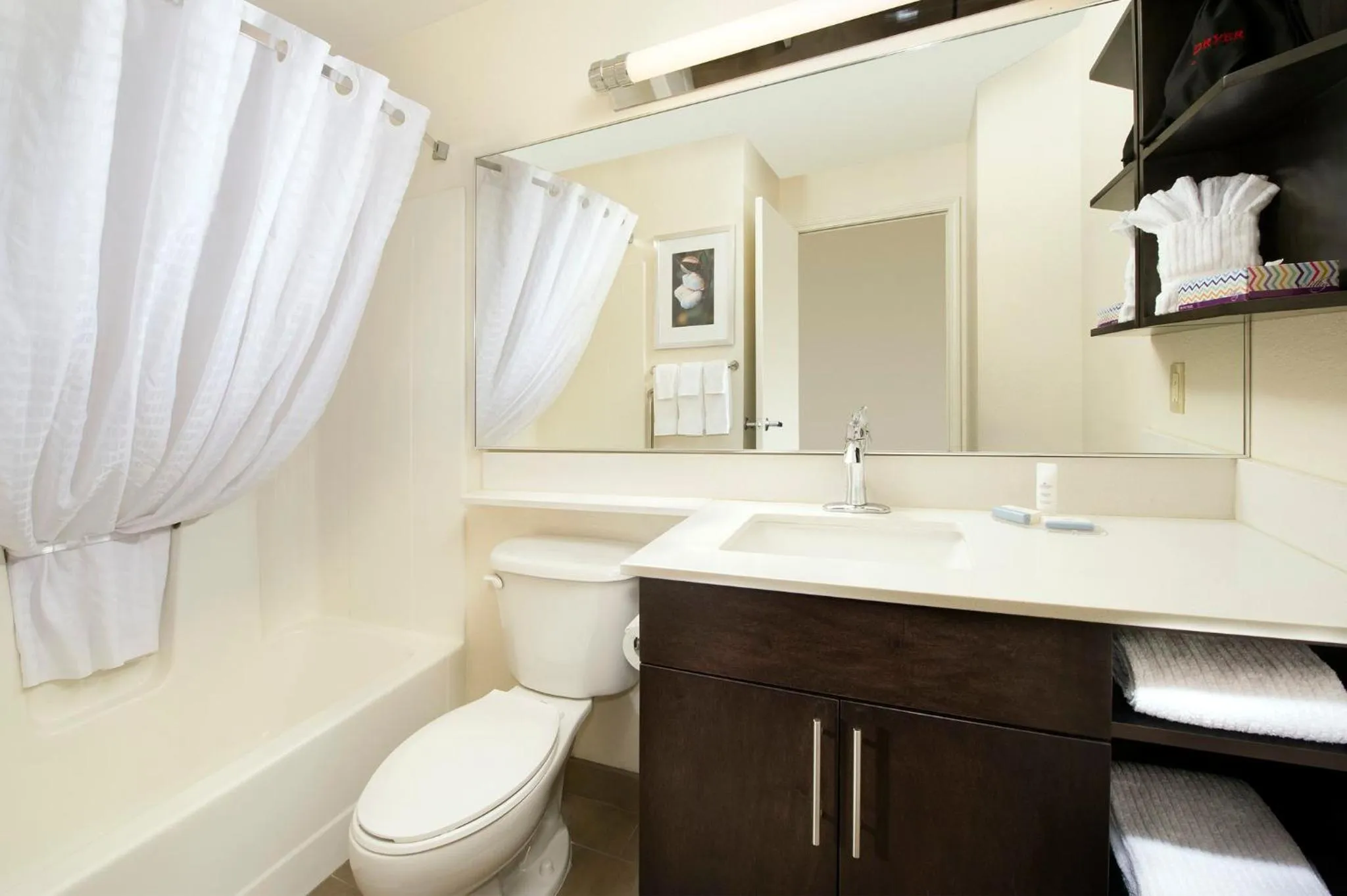 Bathroom in Candlewood Suites Richmond - South by IHG