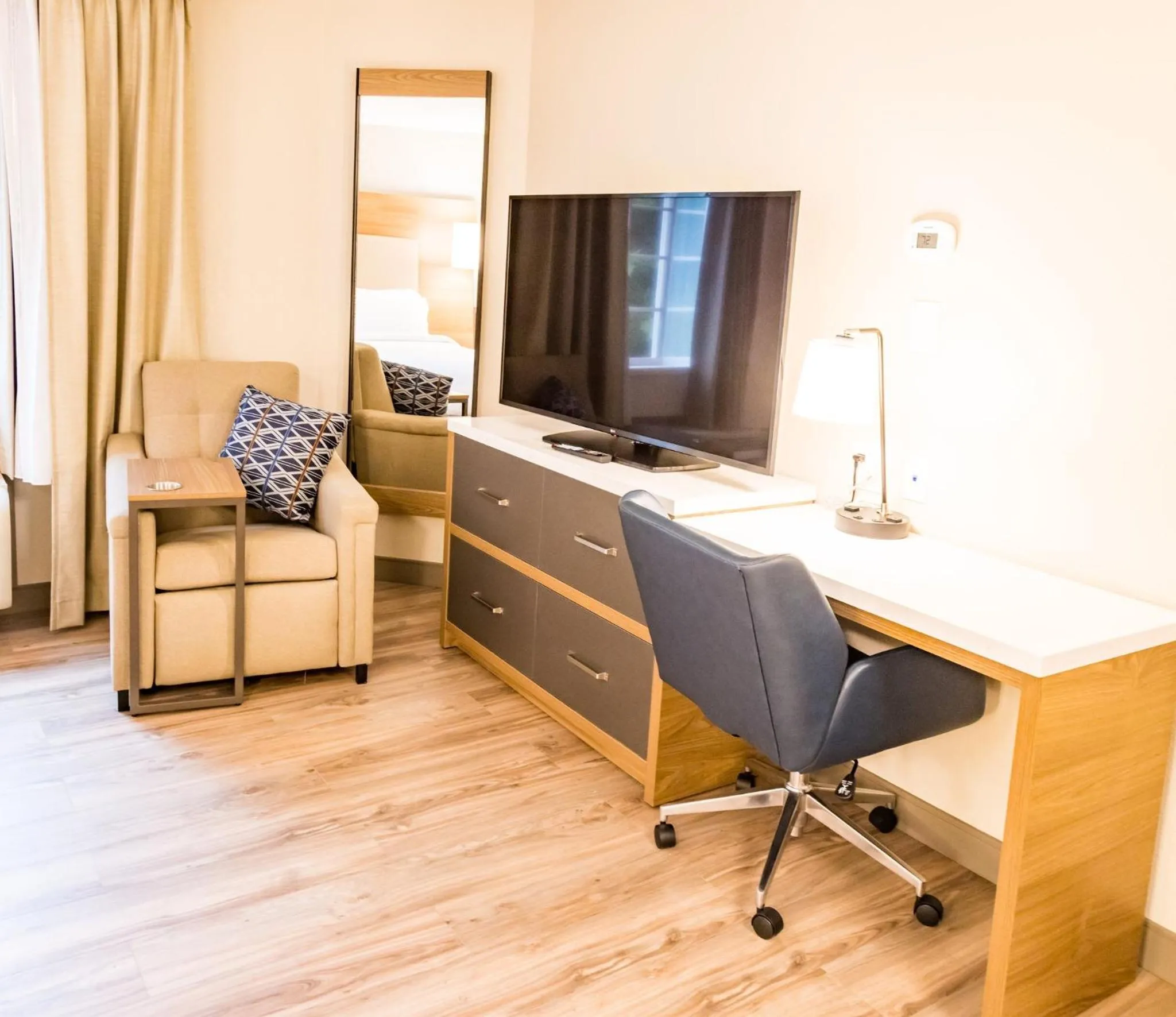 Photo of the whole room in Candlewood Suites Richmond - South by IHG