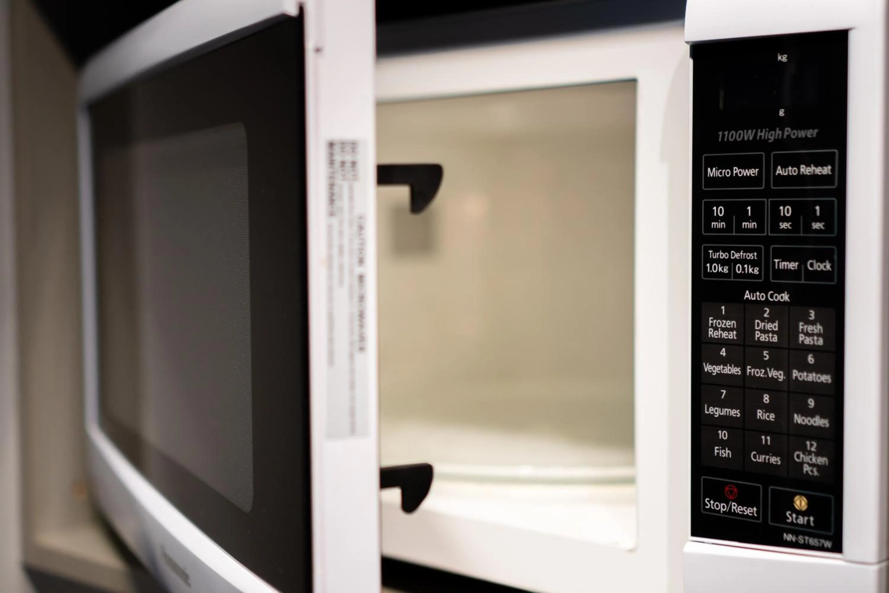 minibar in 10 Cottages