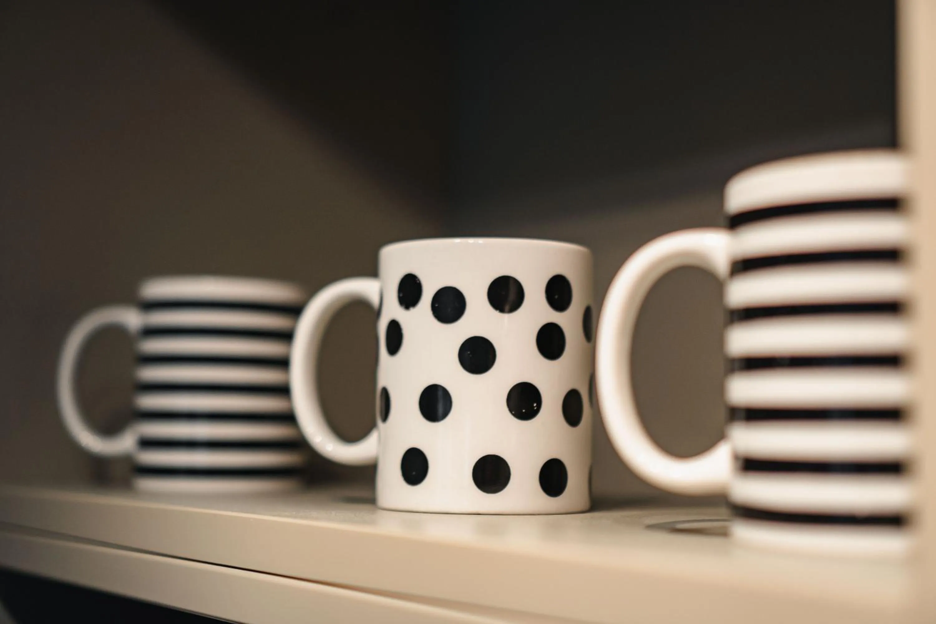 Coffee/tea facilities in 10 Cottages