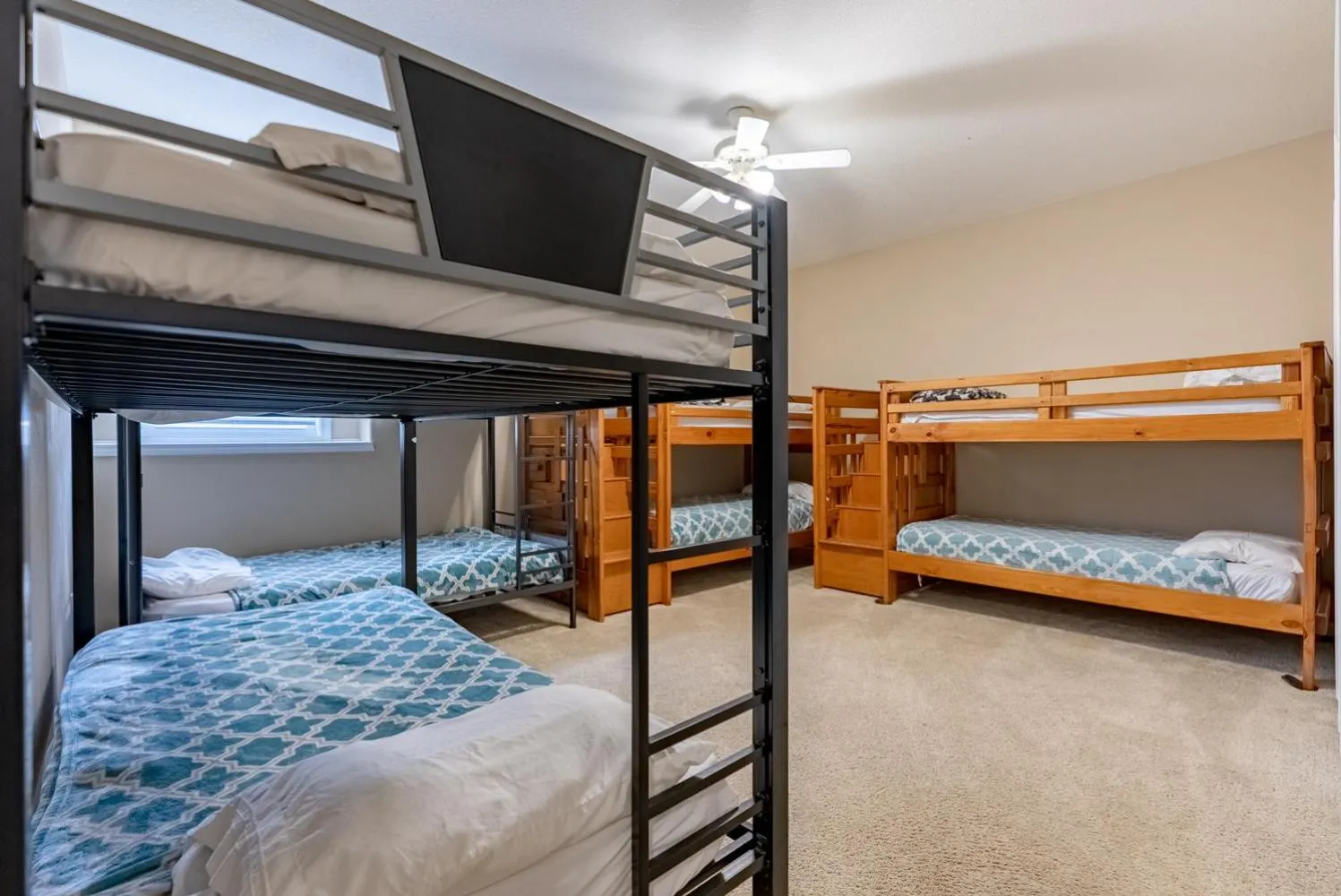 Bed in Private Pool Vacation Home