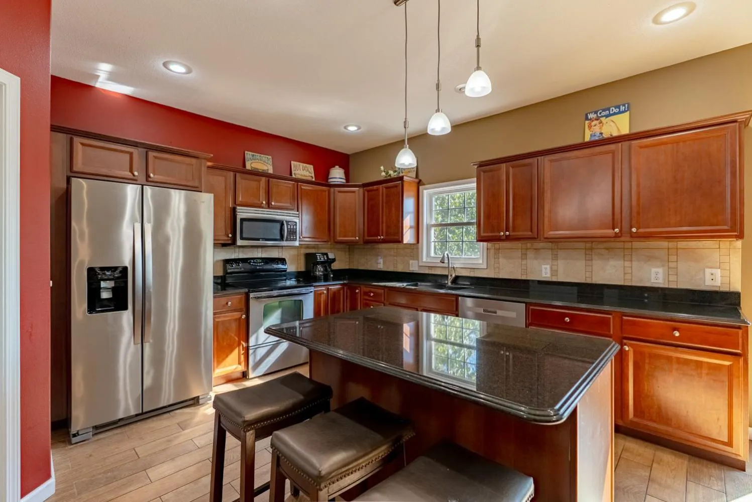 Kitchen or kitchenette in Private Pool Vacation Home