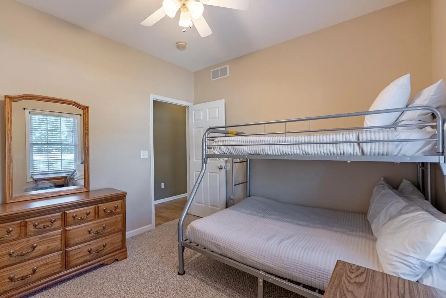 Bed in Private Pool Vacation Home