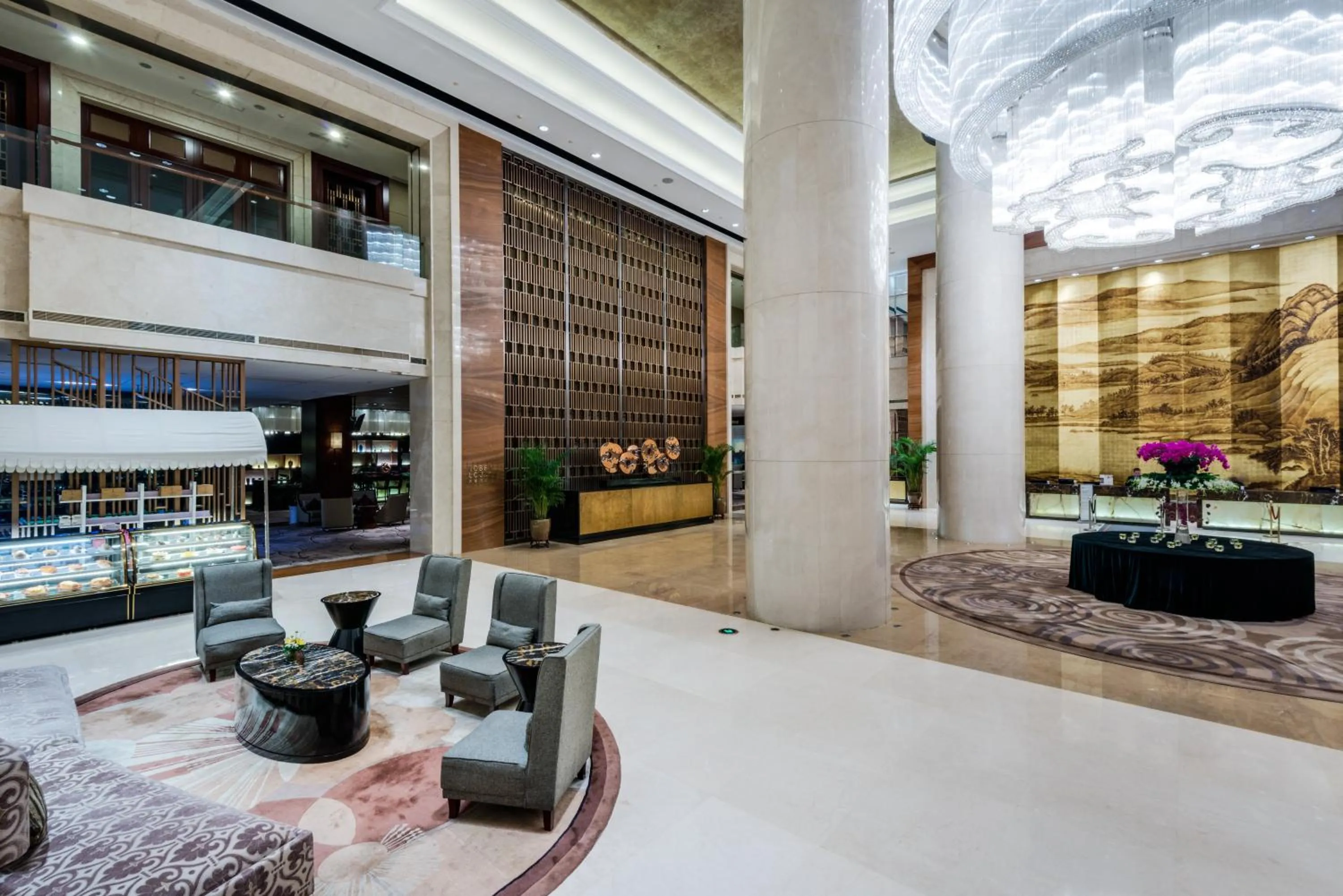 Property building in Crowne Plaza Xiangyang by IHG