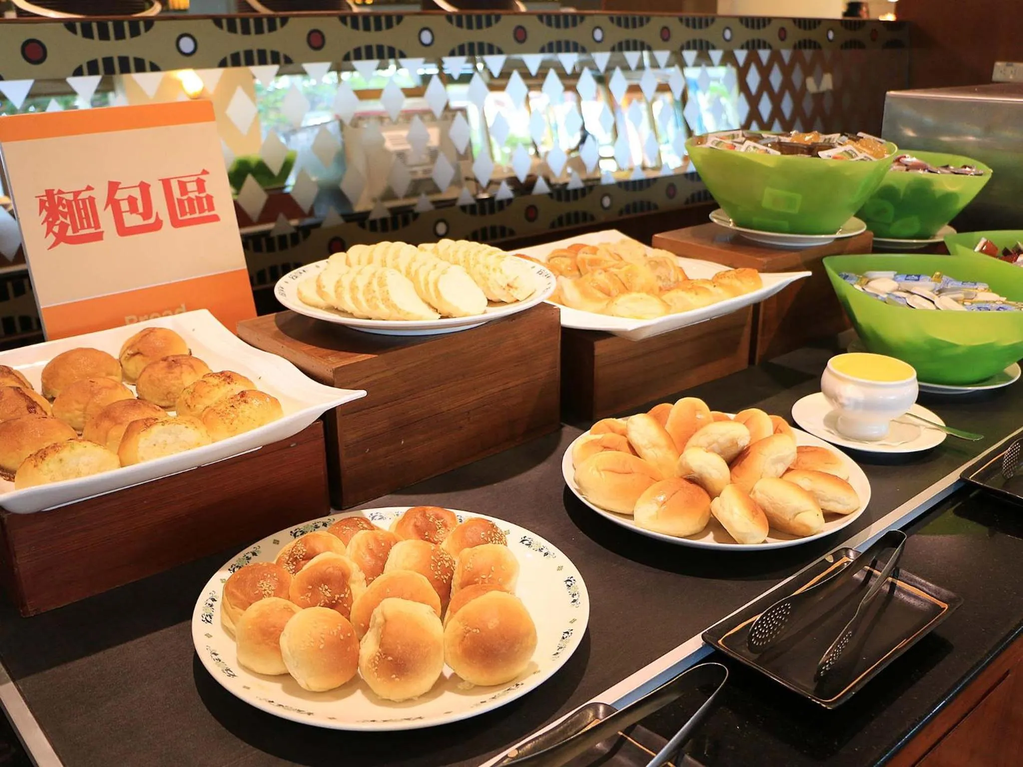 Restaurant/places to eat in Howard Beach Resort Kenting