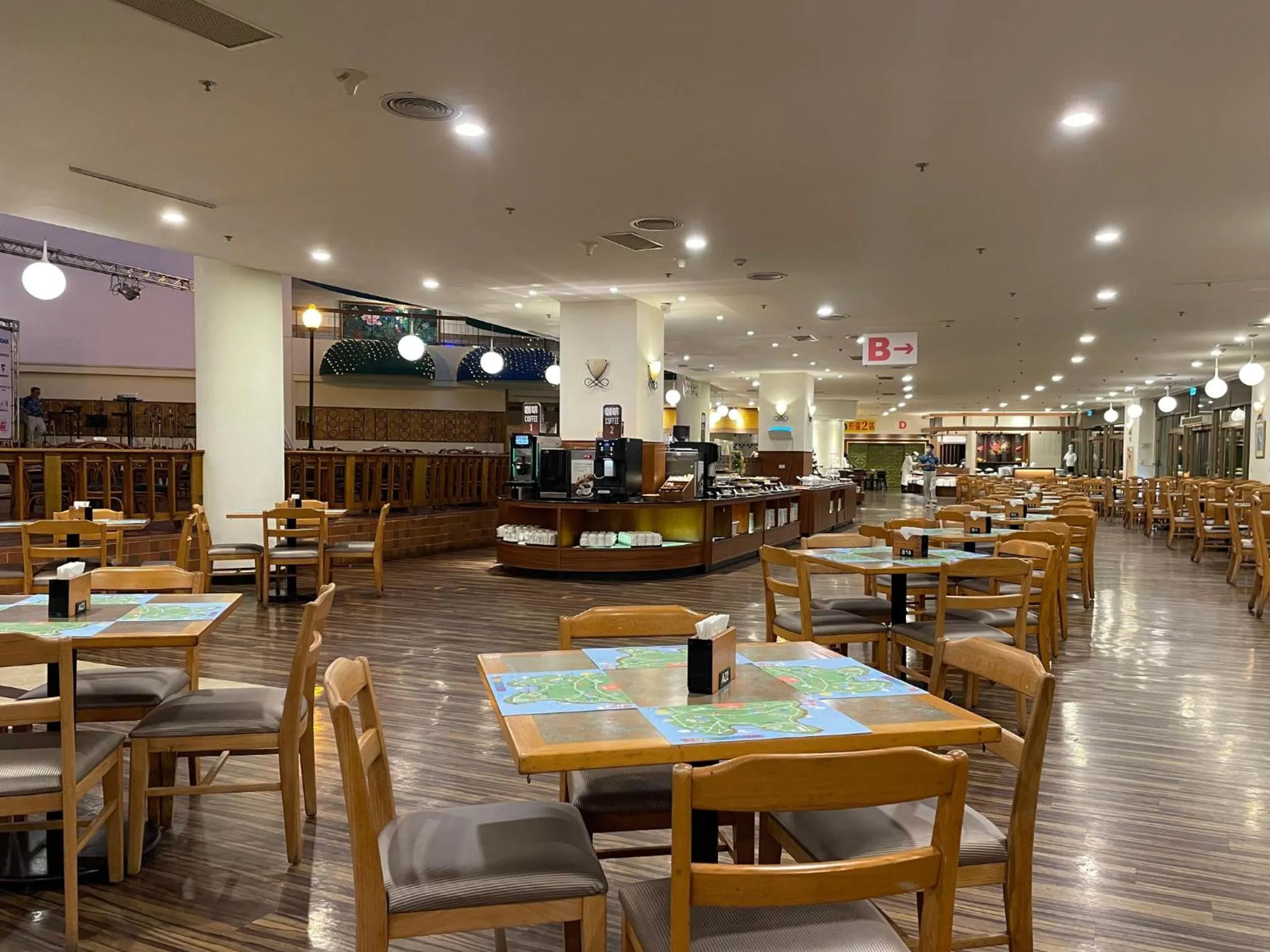 Restaurant/places to eat in Howard Beach Resort Kenting