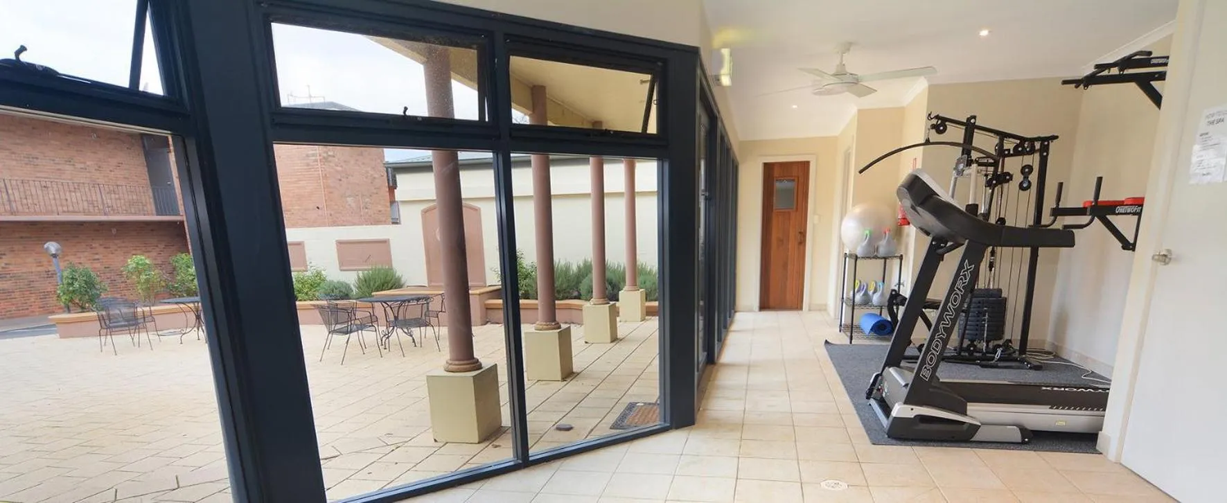 Fitness centre/facilities in Barclay On View