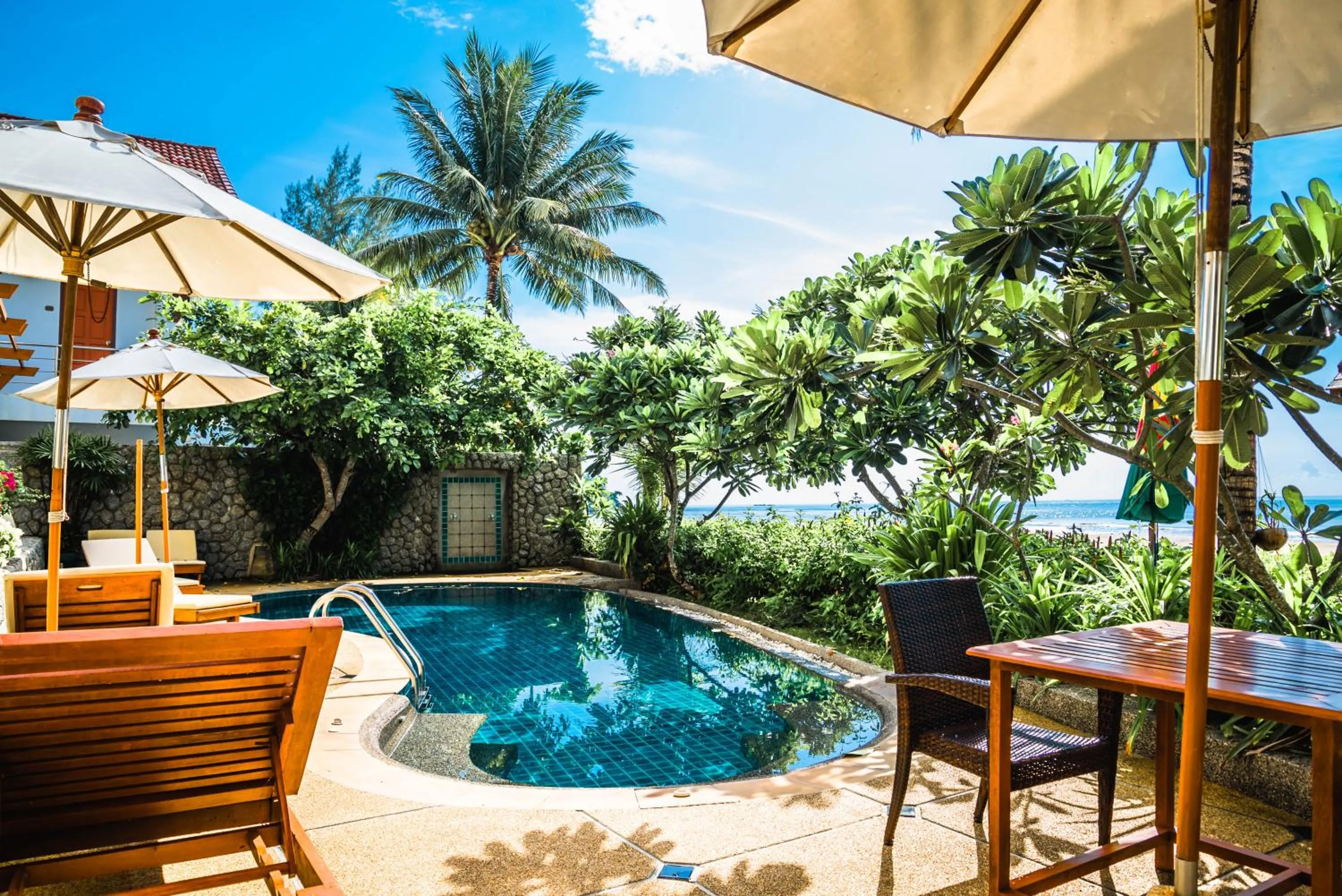 Swimming pool in Layalina Hotel