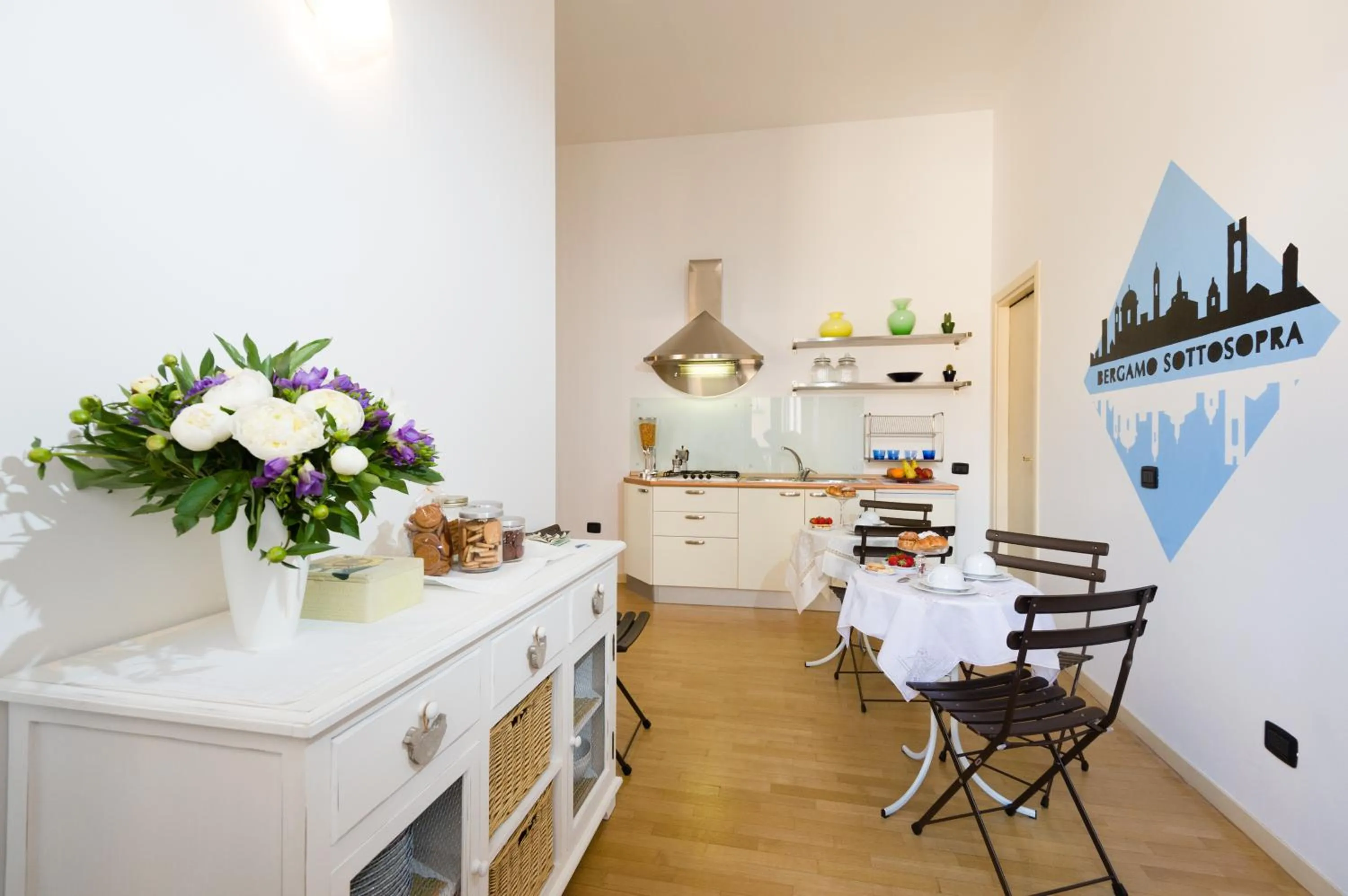 Kitchen or kitchenette in Bergamo Sottosopra