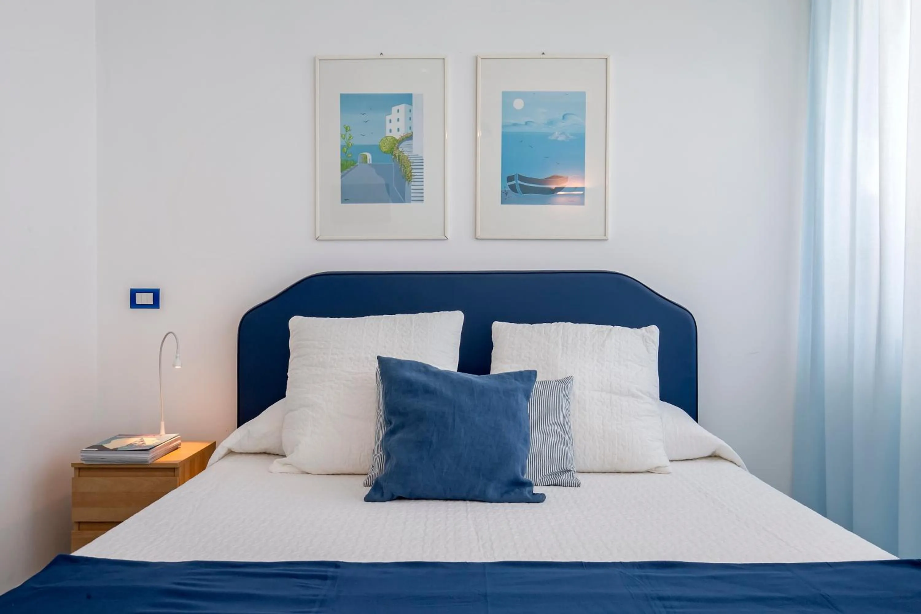 Bed in Angelina Residence