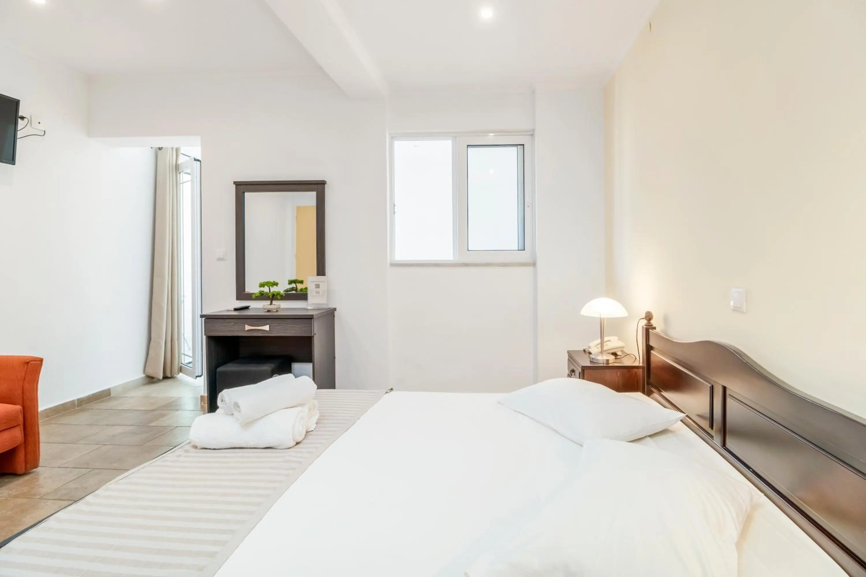 Photo of the whole room, Bed in Vergina Star Hotel