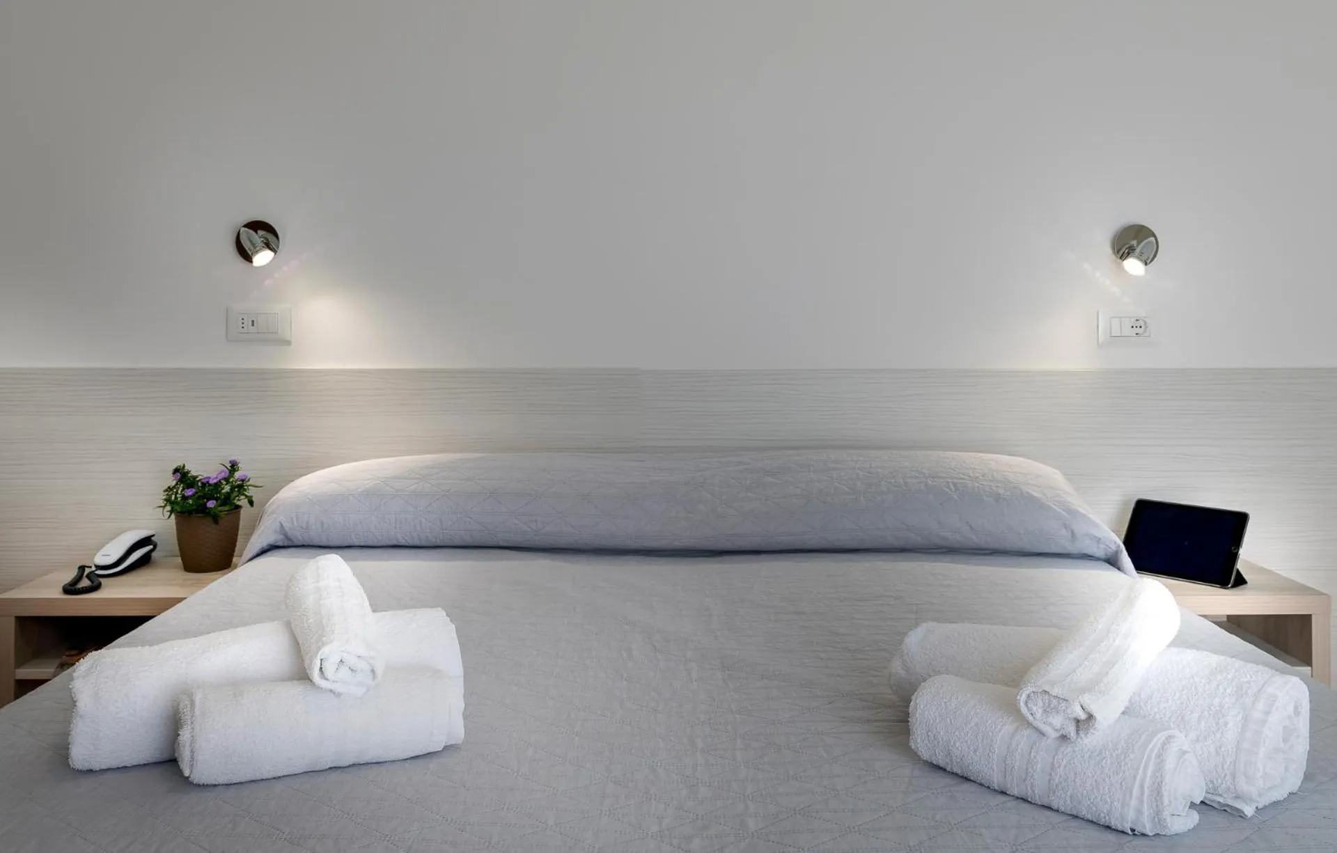 Bedroom, Bed in Hotel Kursaal