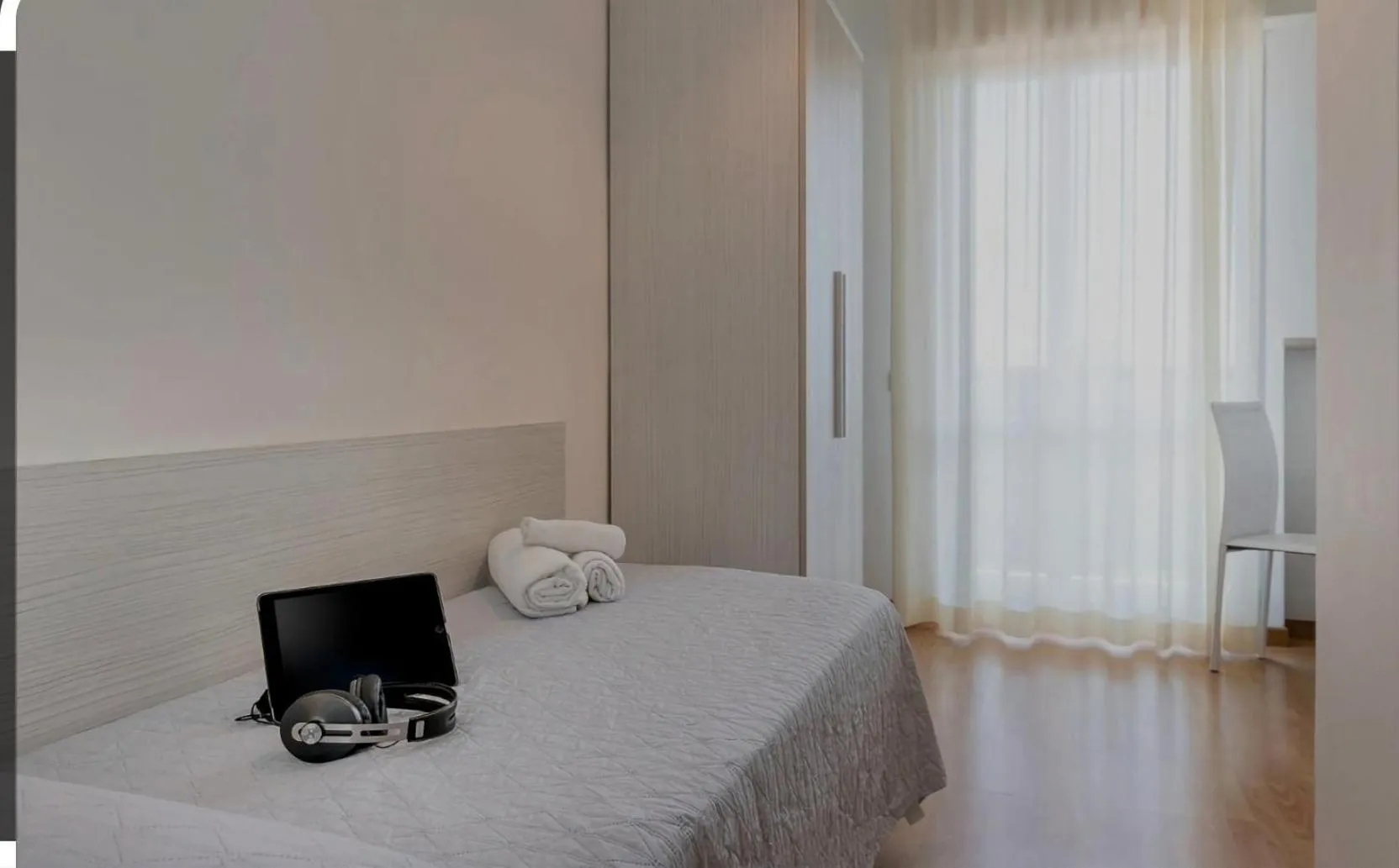 Bedroom, Bed in Hotel Kursaal