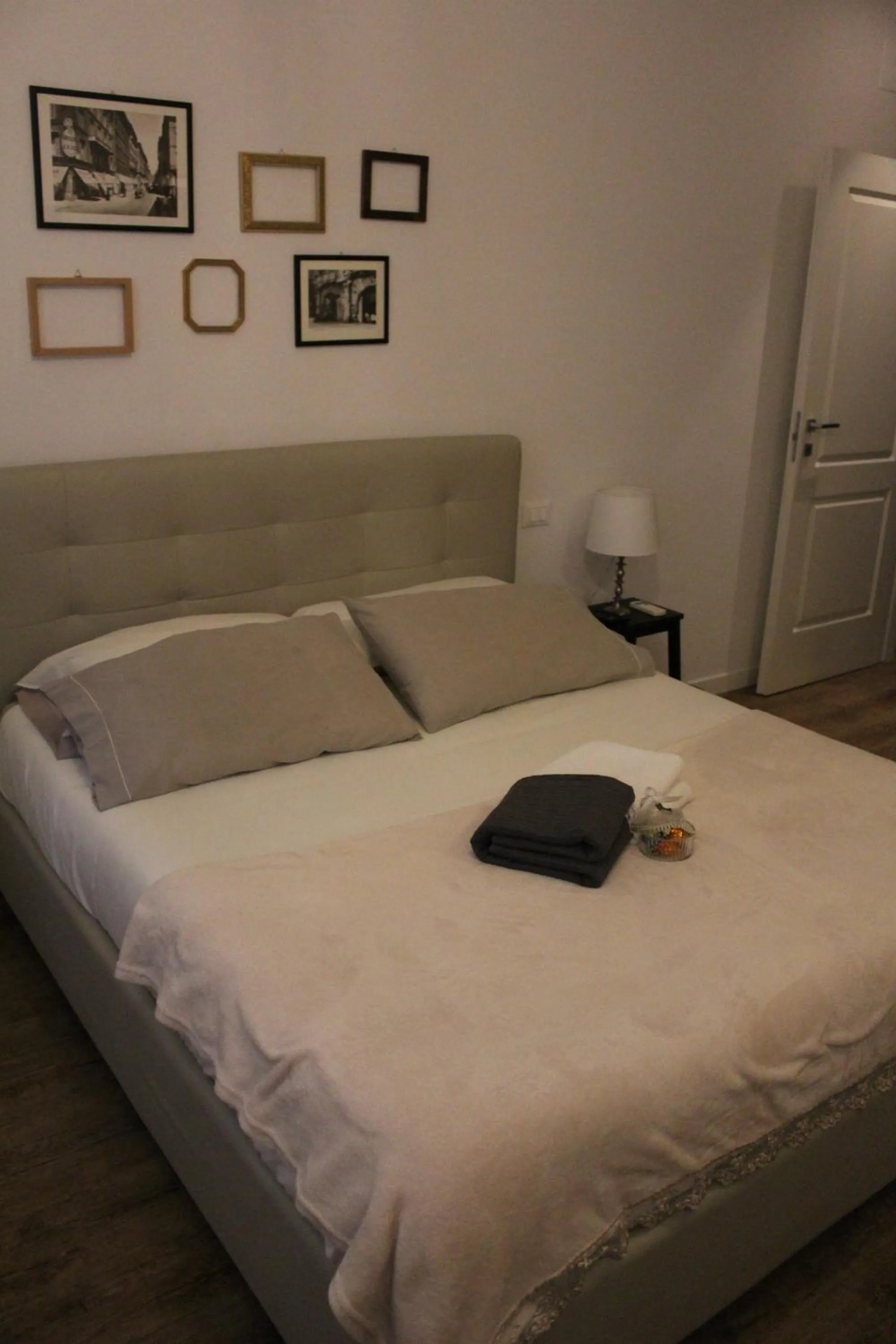 Bed in St. Peter's Luxury Rooms