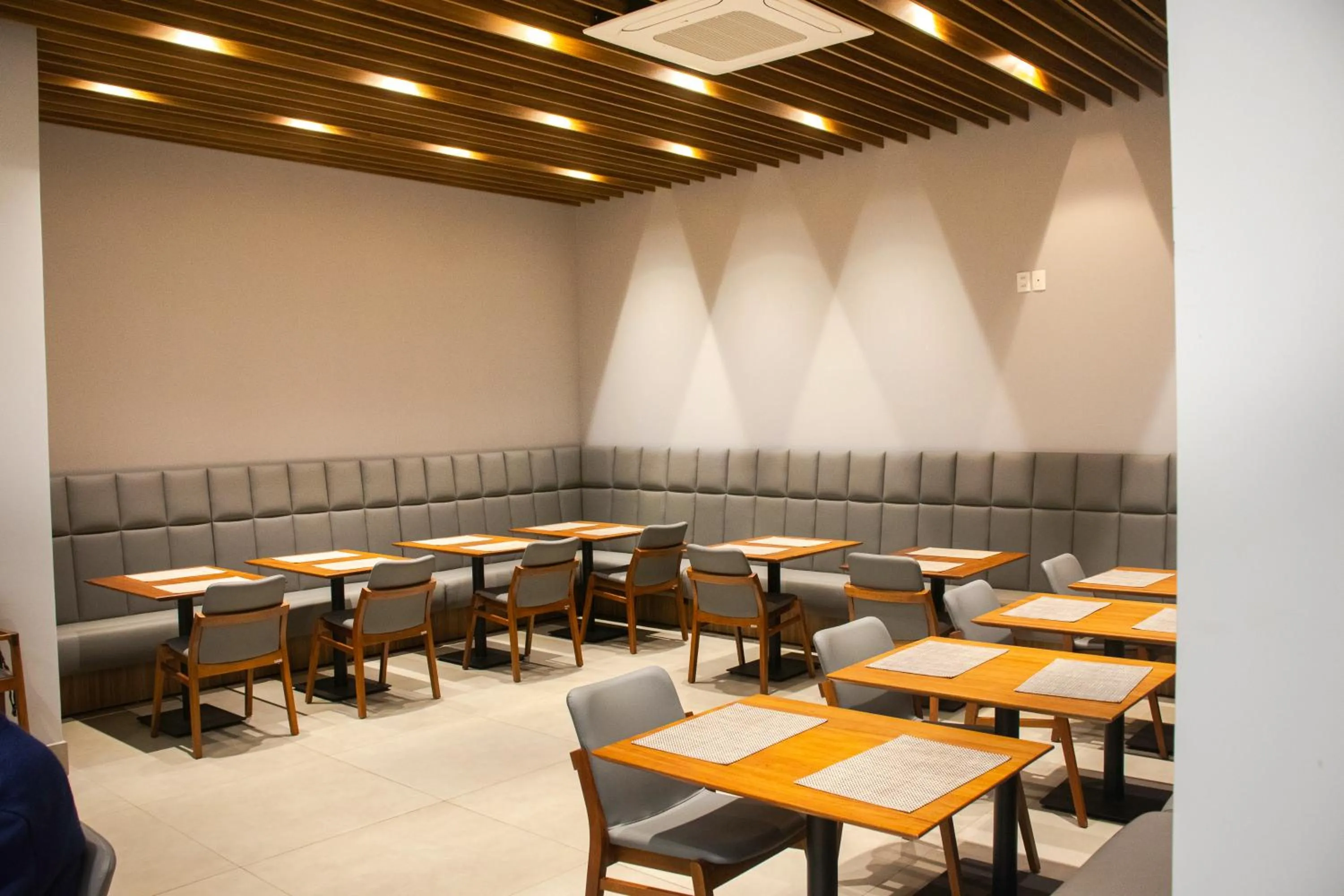 Breakfast in Hotel Cantelle