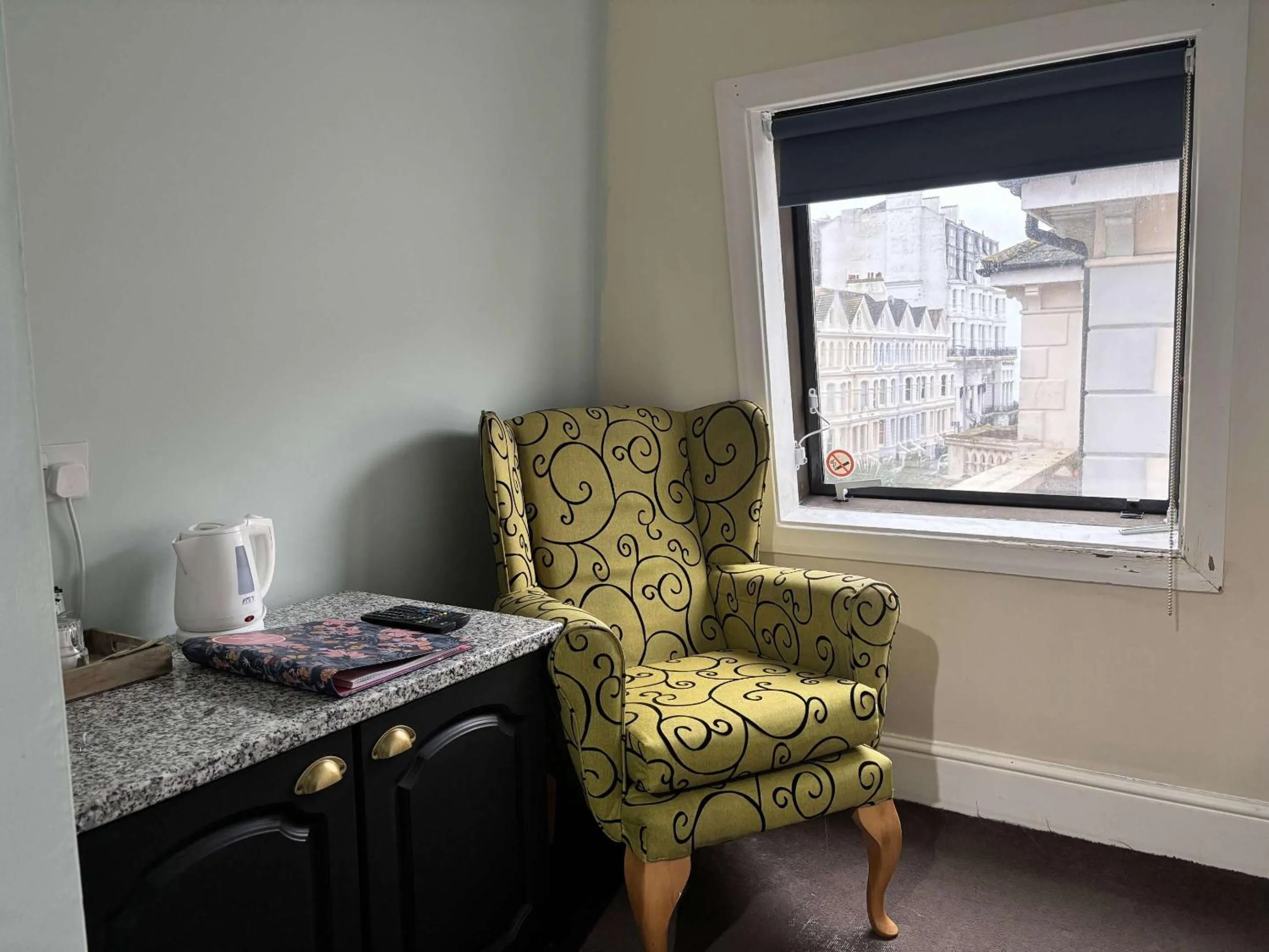 Bedroom in The Sheldon B&B - FREE private parking