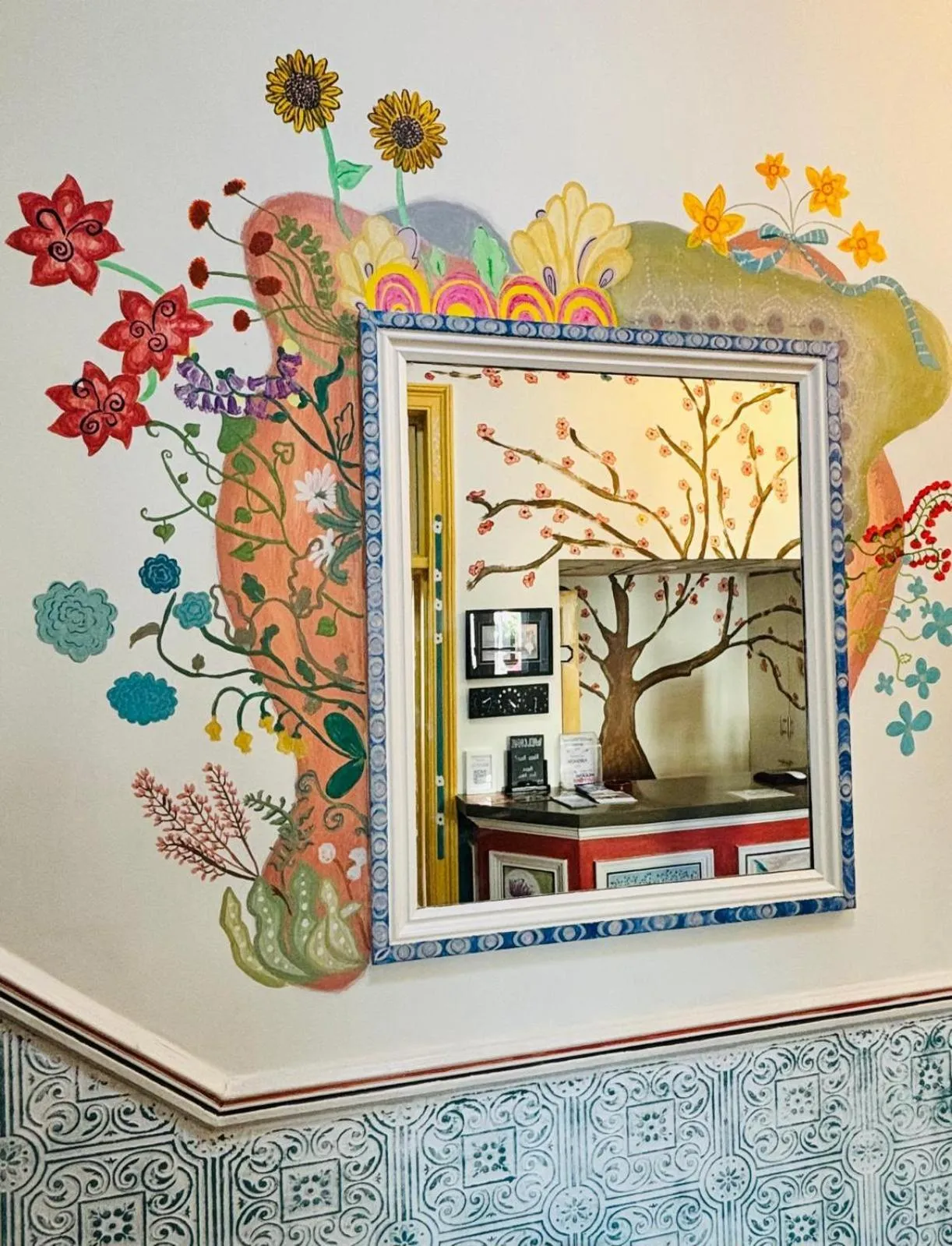 Lobby or reception in The Sheldon B&B - FREE private parking