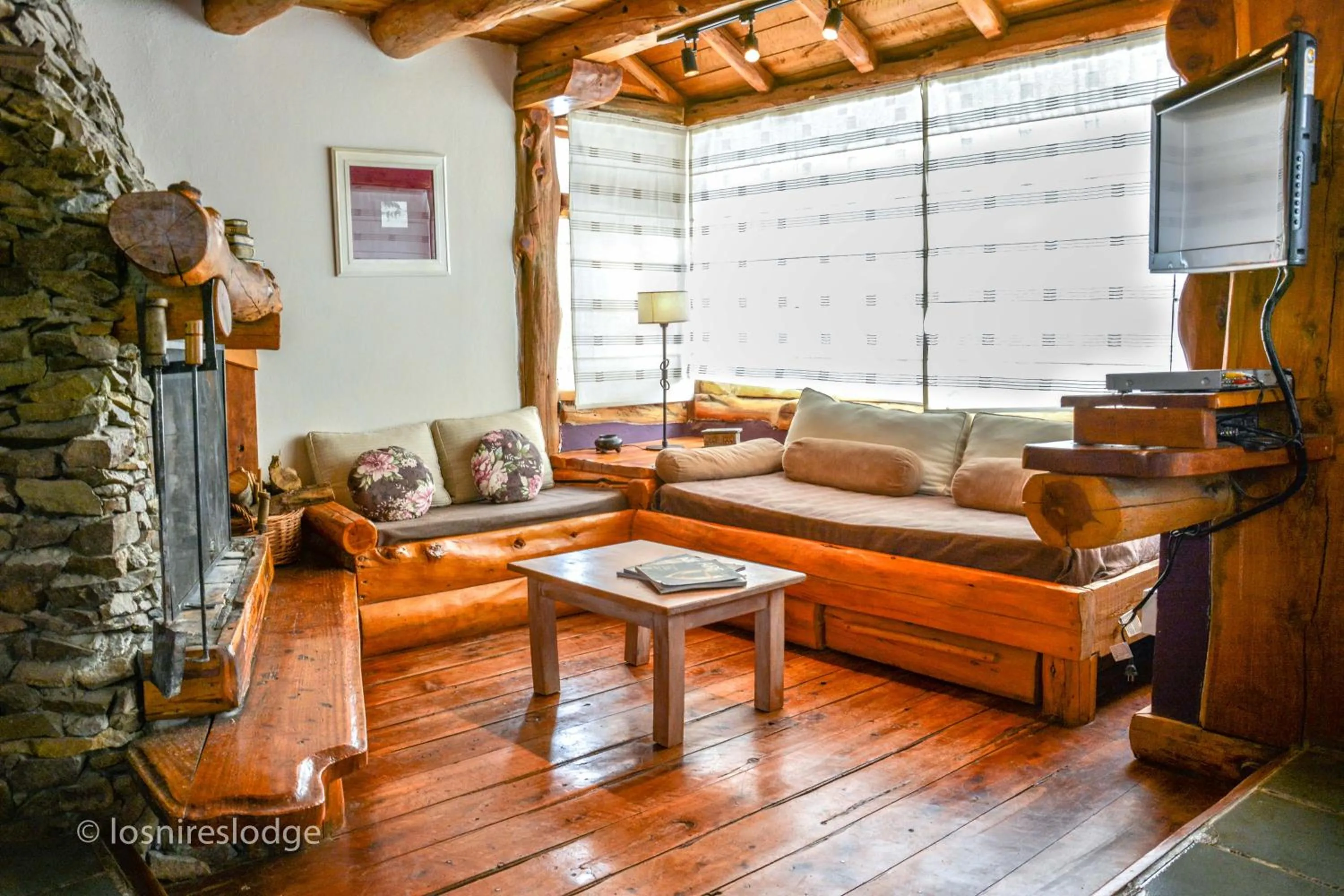 Living room in Los Nires Lodge Cerro Catedral