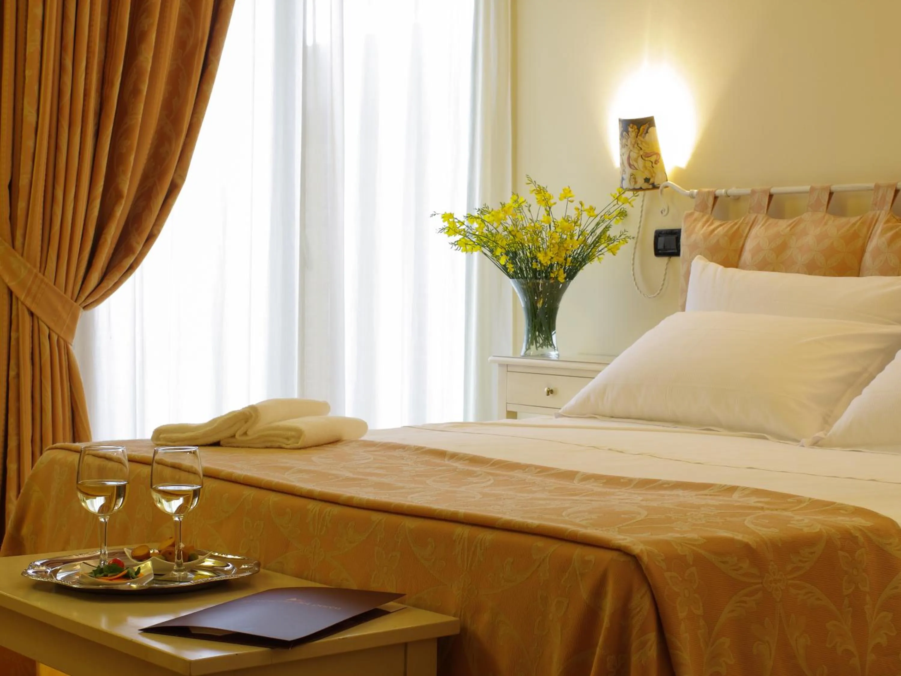 Bedroom, Bed in Locanda Del Parco Hotel