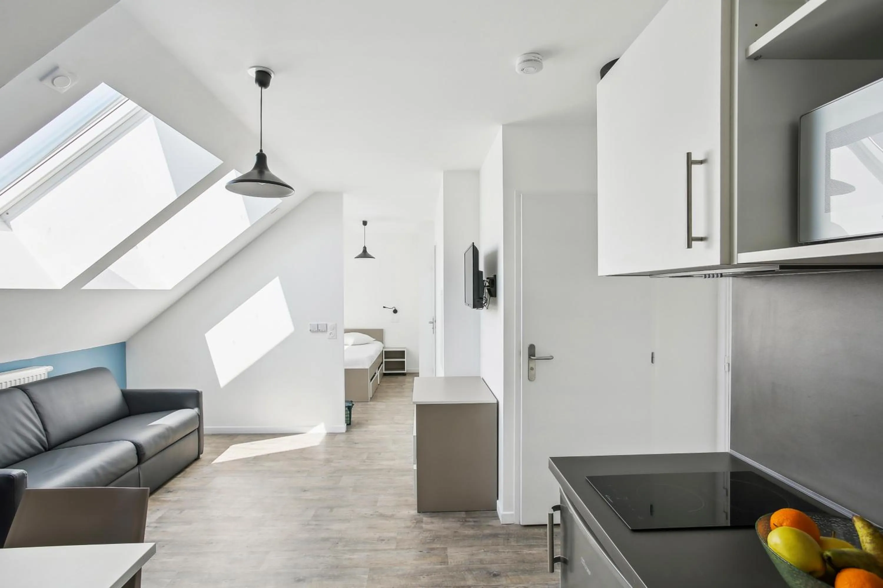 TV and multimedia in All Suites Appart Hôtel - Dunkerque Centre