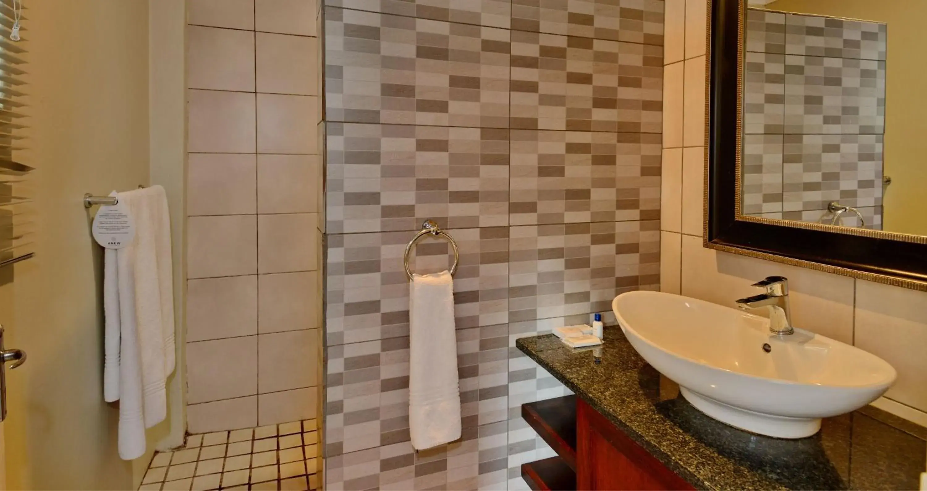 Superior Room in Ingwenyama Conference & Sports Resort Superior Room in Ingwenyama Conference & Sports Resort