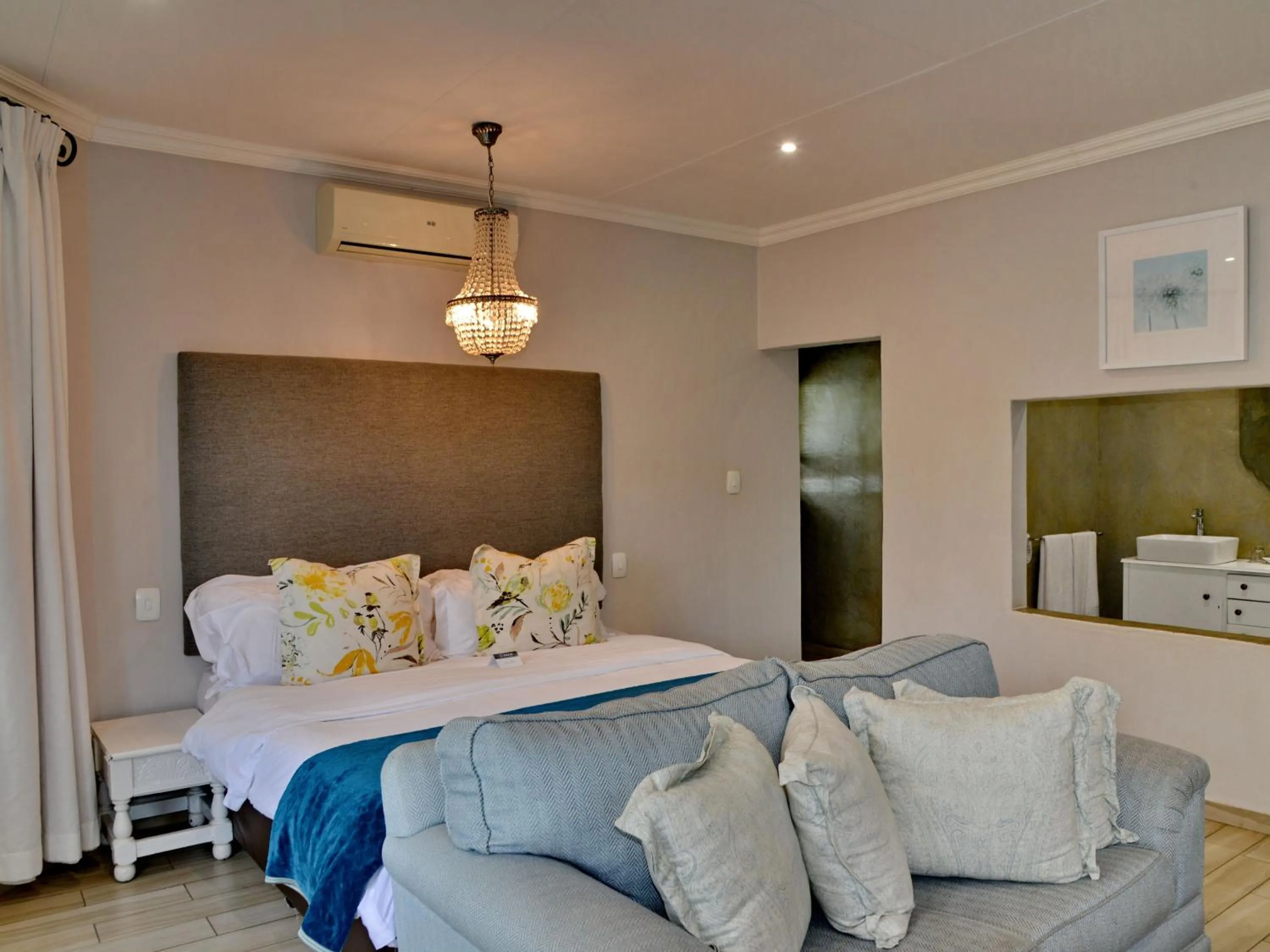 Bed in ANEW Resort White River Mbombela