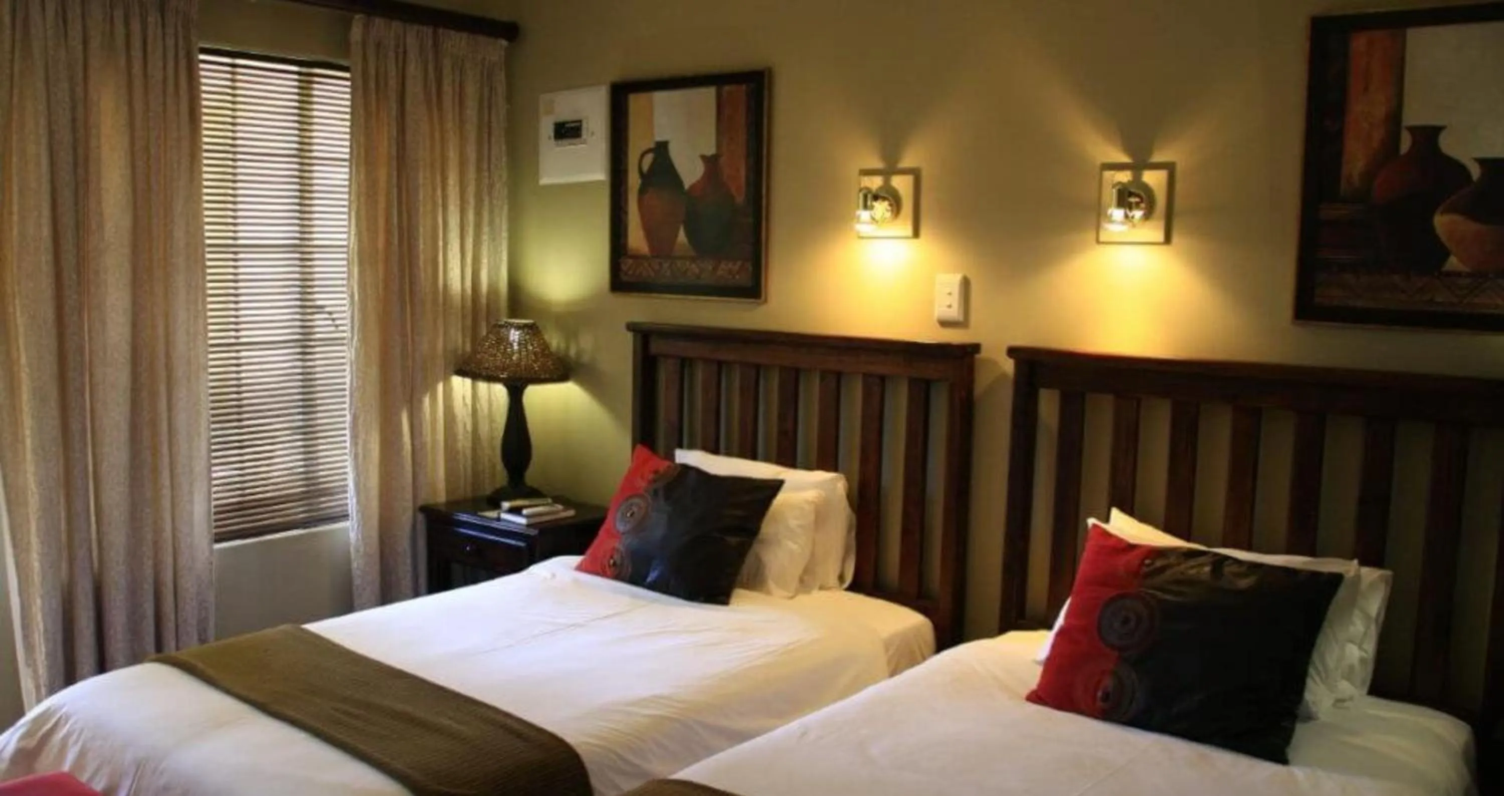 Bed in Ingwenyama Conference & Sports Resort