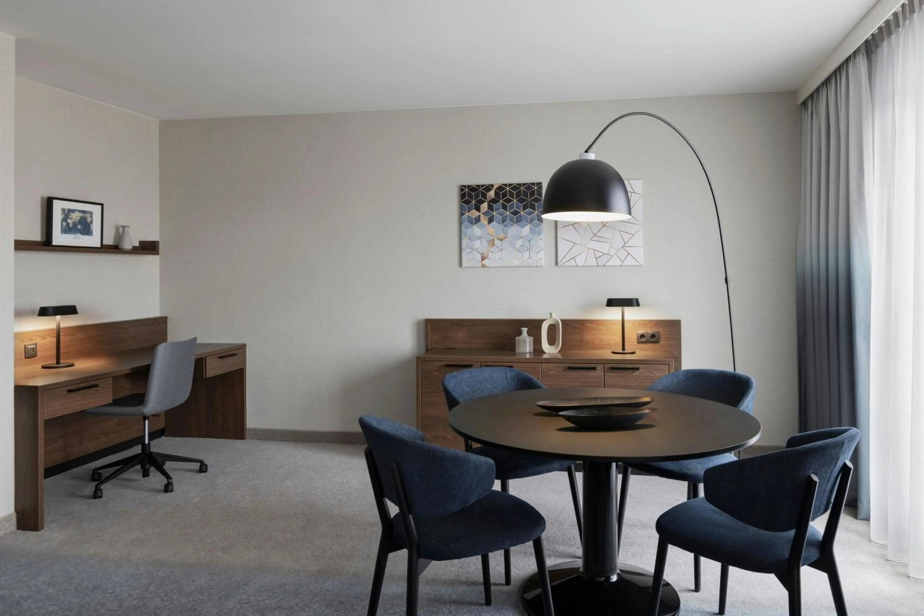 Photo of the whole room in Courtyard by Marriott Munich City East