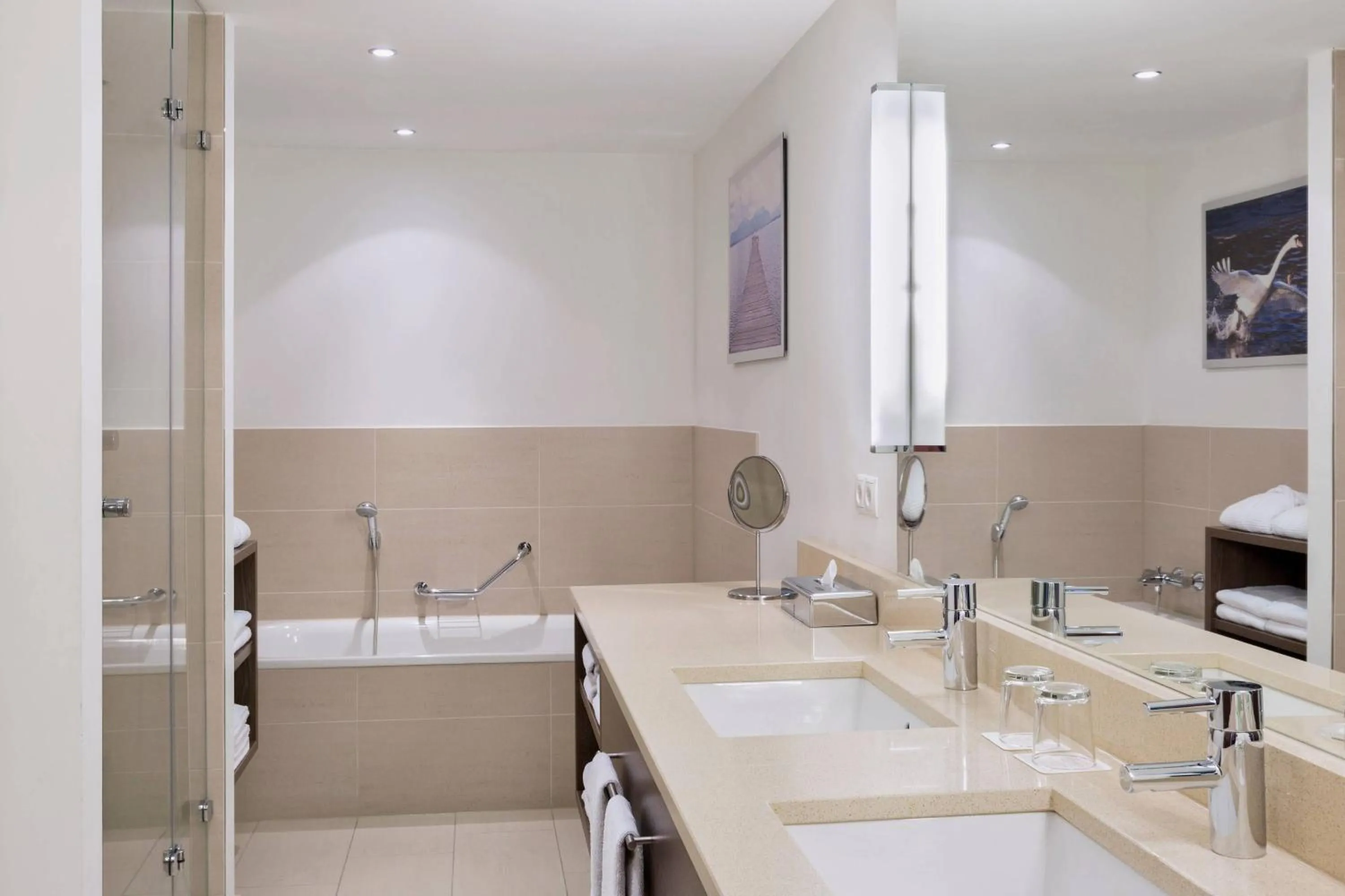 Bathroom in Courtyard by Marriott Munich City East