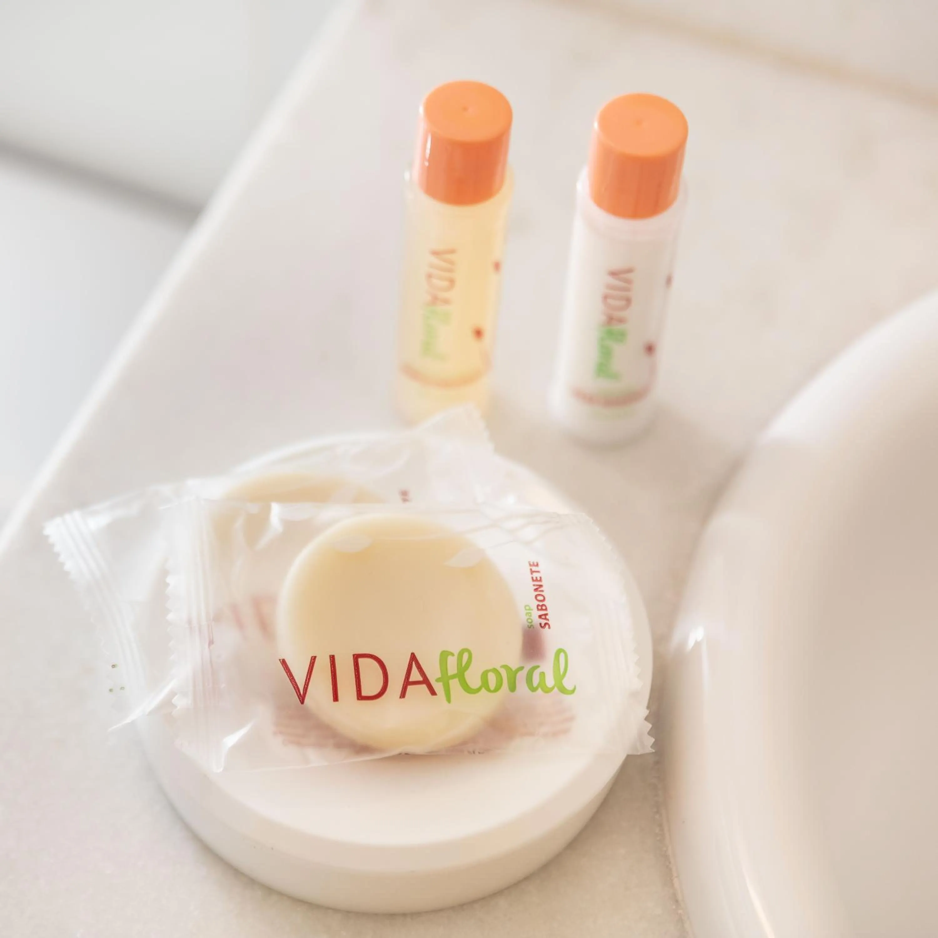 Bathroom in Zuza Slim Suítes