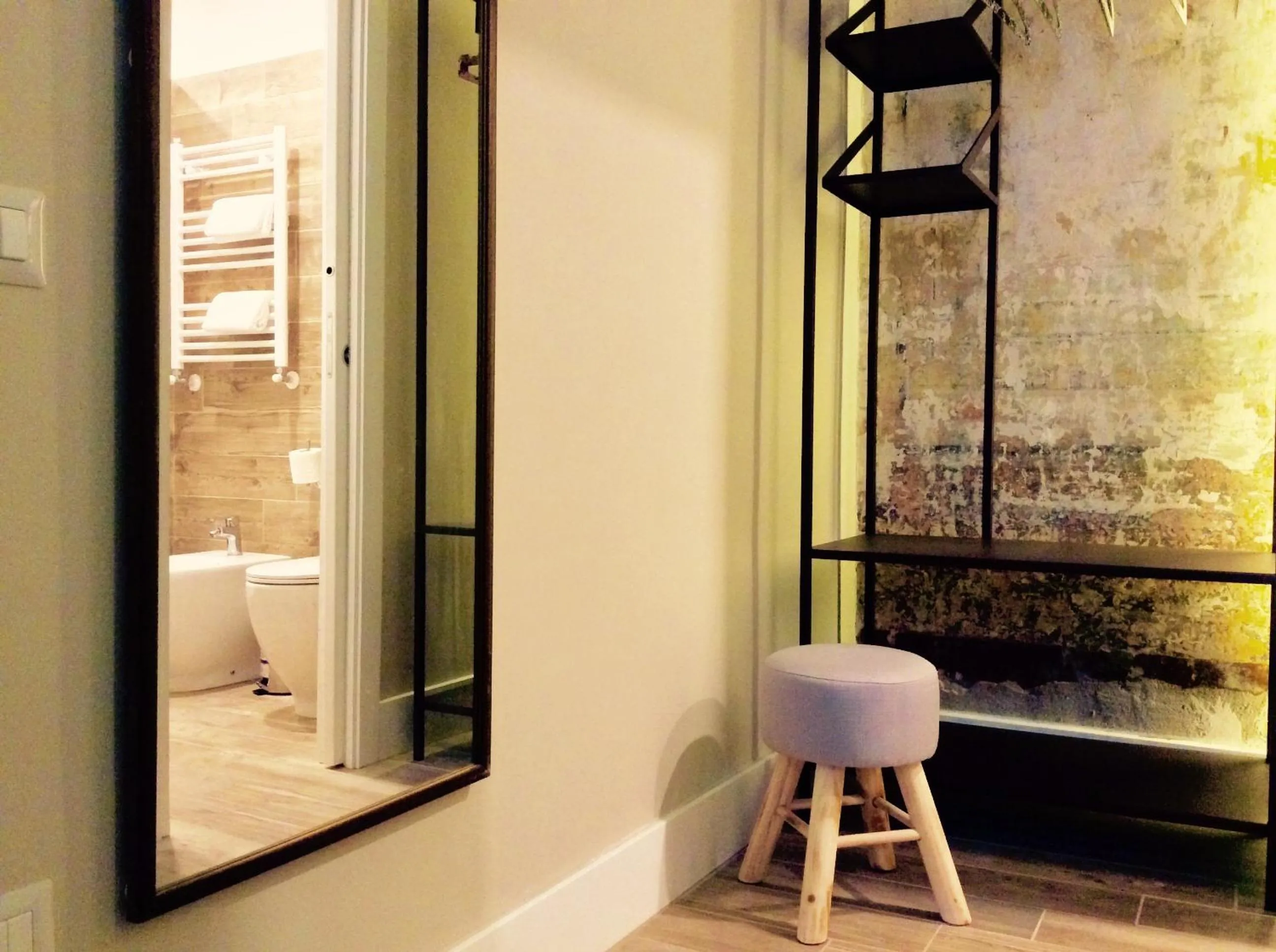 Bedroom in B&B NAPOLI AMORE MIO