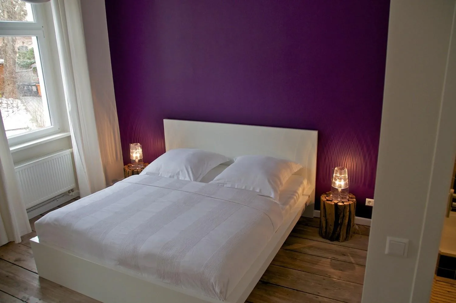 Bed in Jasper's Boutique Hotel