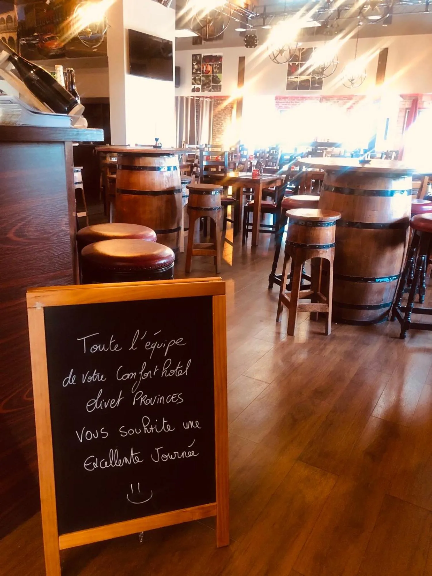 Restaurant/places to eat in Comfort Hotel Orléans Olivet Provinces