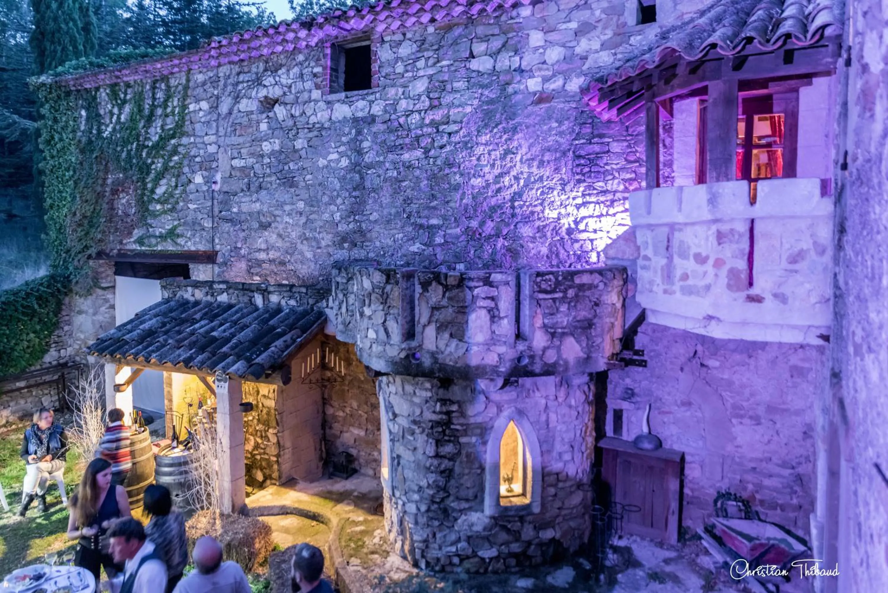 Balcony/Terrace in Suite Médiévale 40m2 chambre d' hôte du Mas Fabrègue