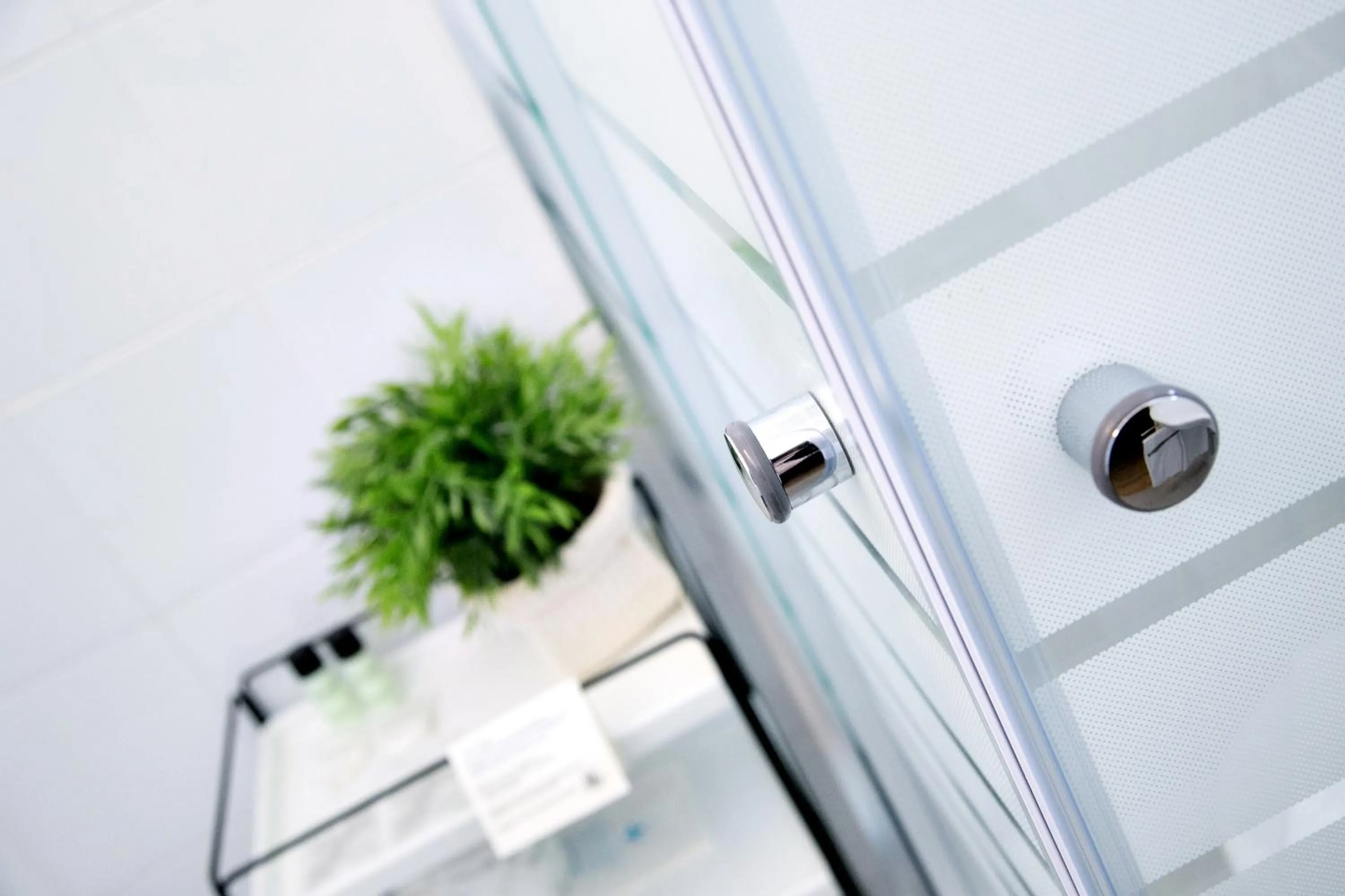 Shower in Hotel Kinda