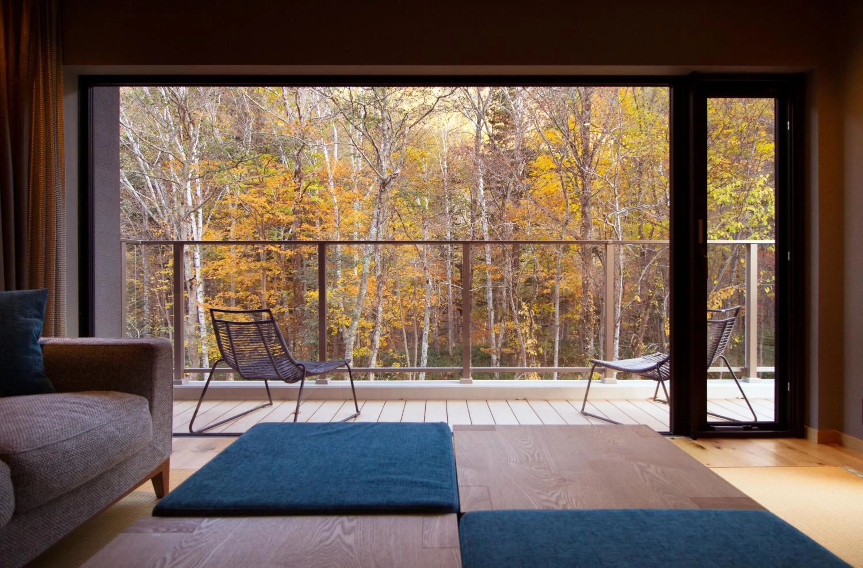 Living room in Okujozankei Onsen Kasho Gyoen
