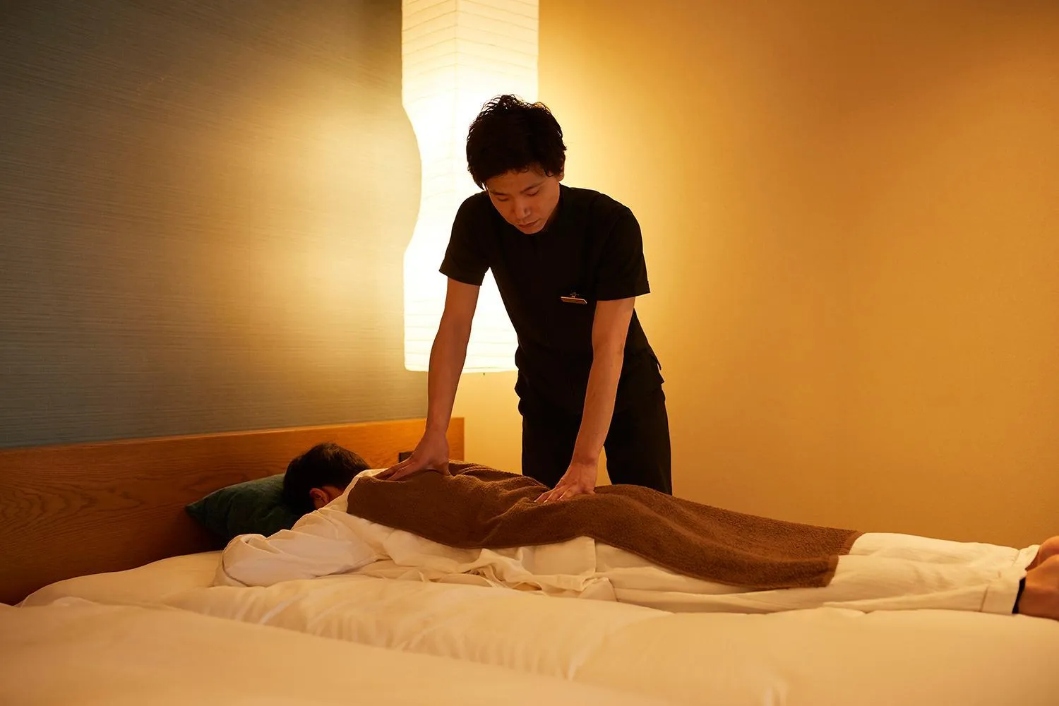 Massage, Bed in Okujozankei Onsen Kasho Gyoen