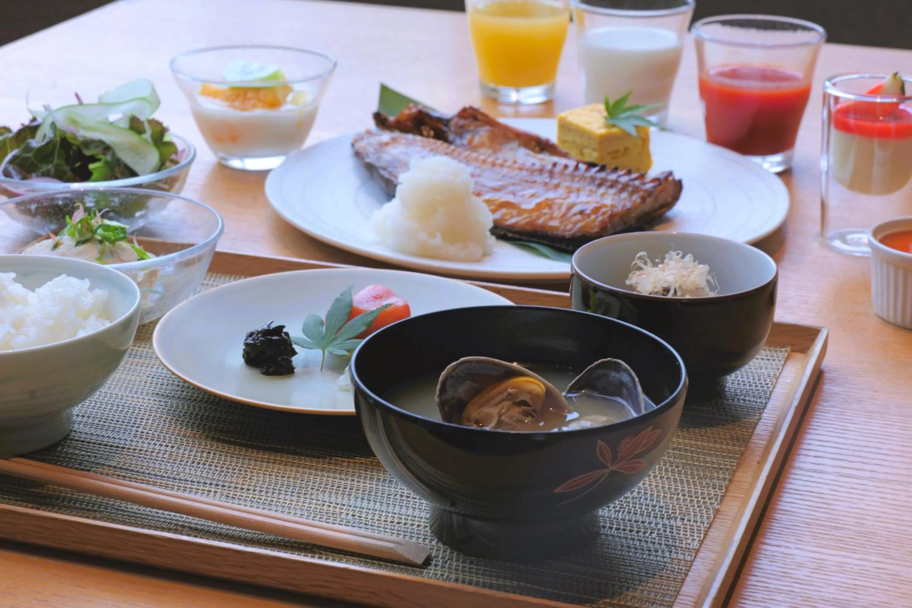 Breakfast in Okujozankei Onsen Kasho Gyoen