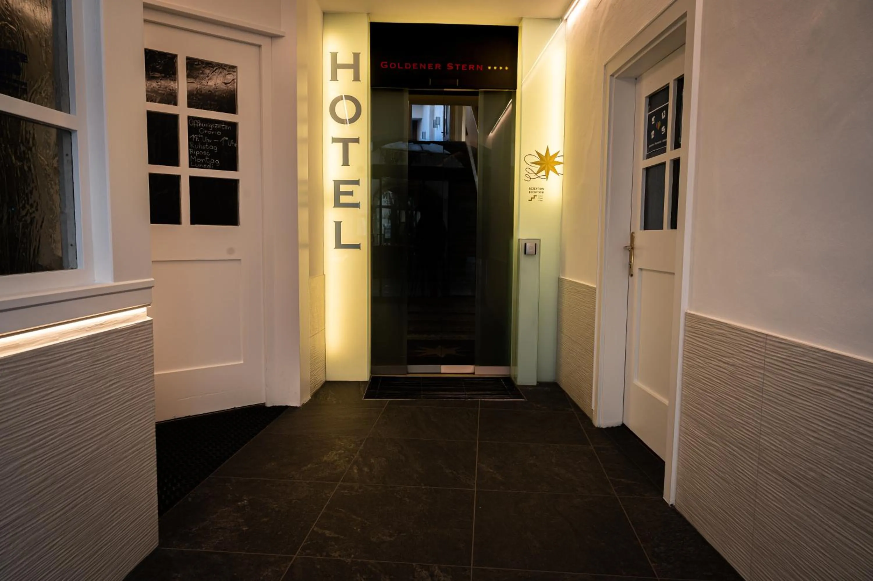 Facade/entrance in Hotel Goldener Stern