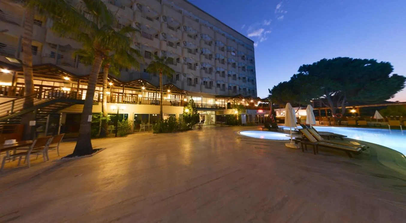 Pool view in Anitas Hotel