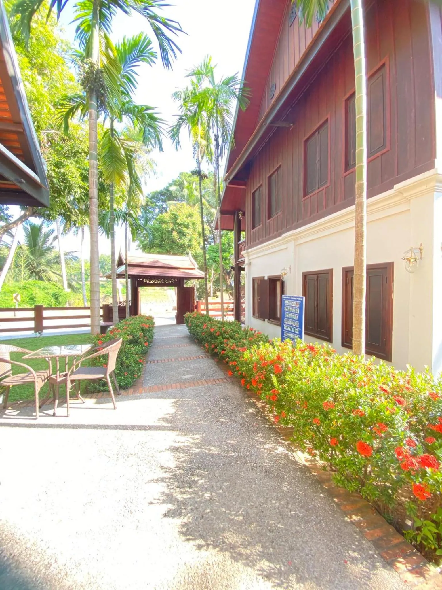 Patio in Luang Prabang Villa Sirikili River View