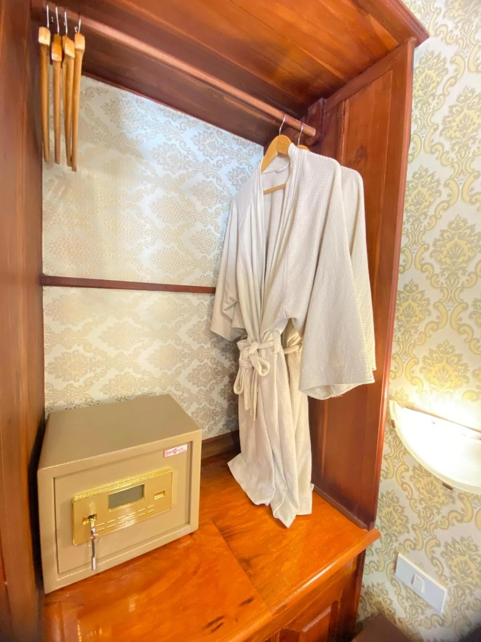 Bedroom in Luang Prabang Villa Sirikili River View